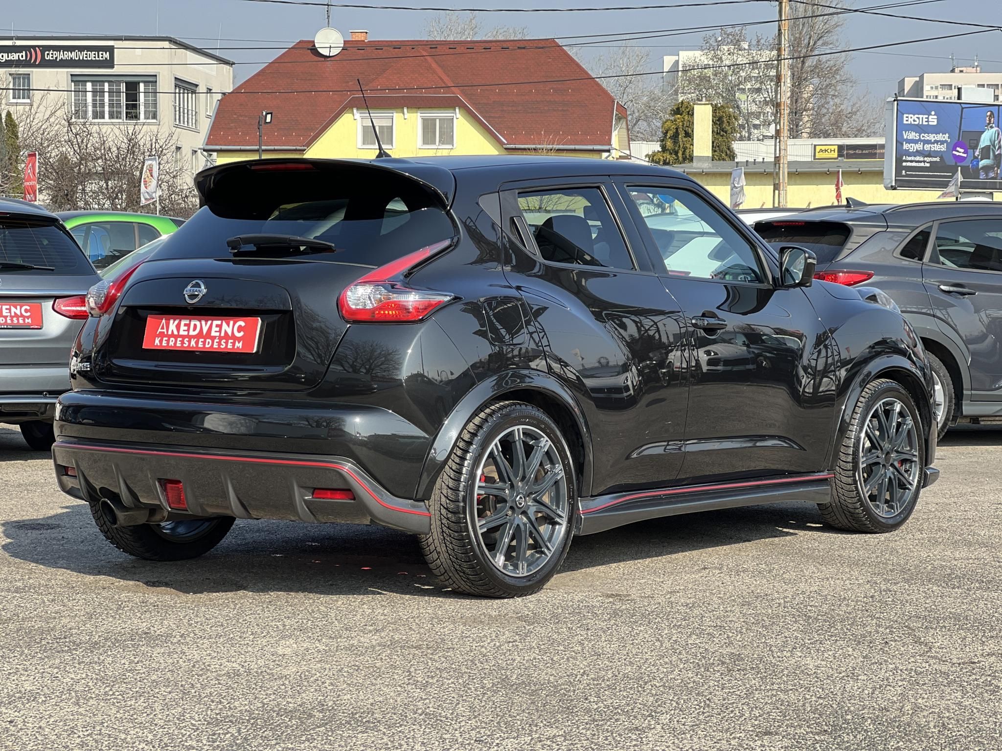 NISSAN JUKE 1.6 DIG-T Nismo RS E6 69e km. Limited edition. Végig vezetett szervizkönyv. Gyári fényezés. 360 kamera