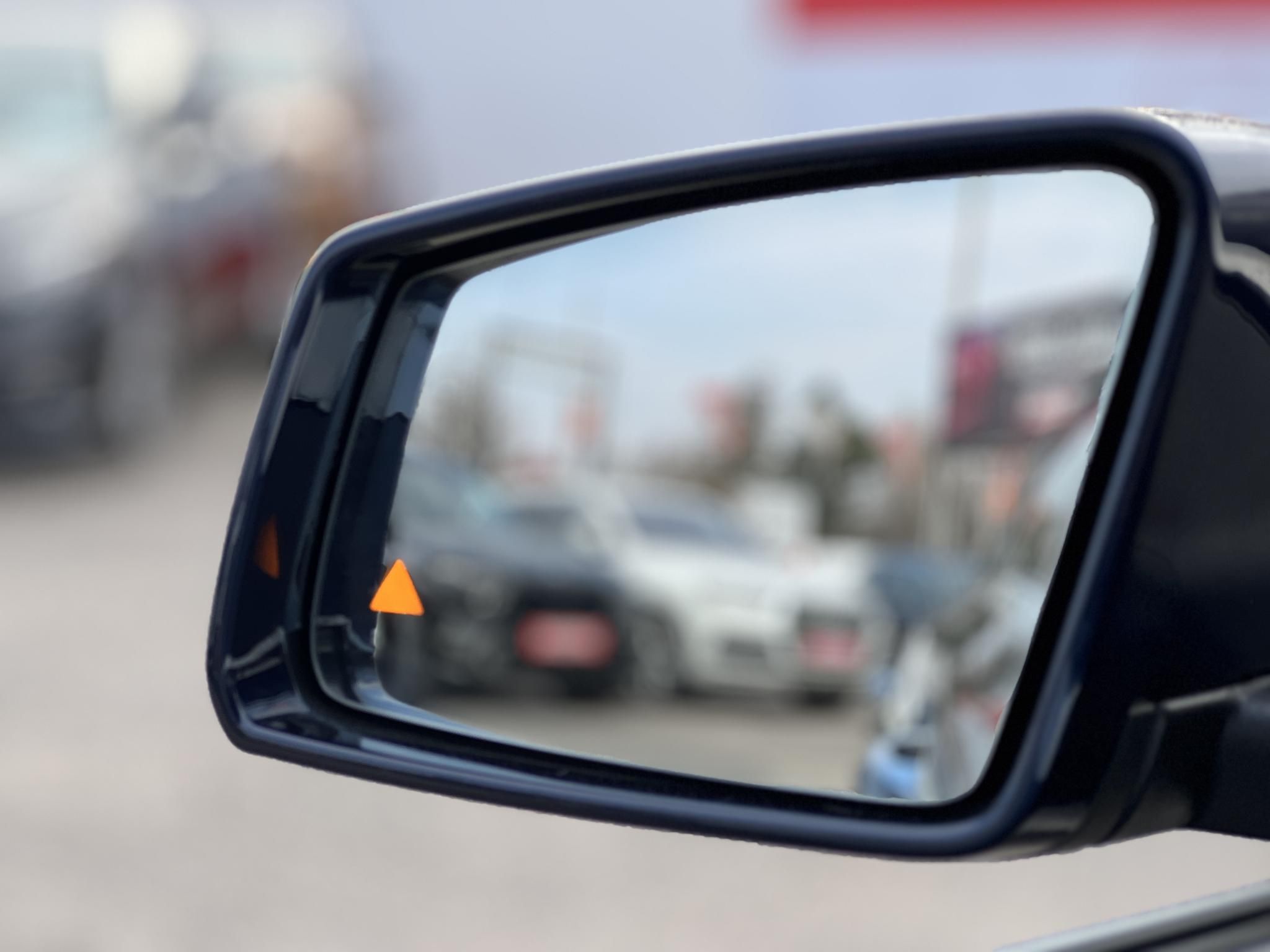 MERCEDES-BENZ CLA 200 7G-DCT M.o.-i. világos belső. harman/kardon. memória. CARPLAY