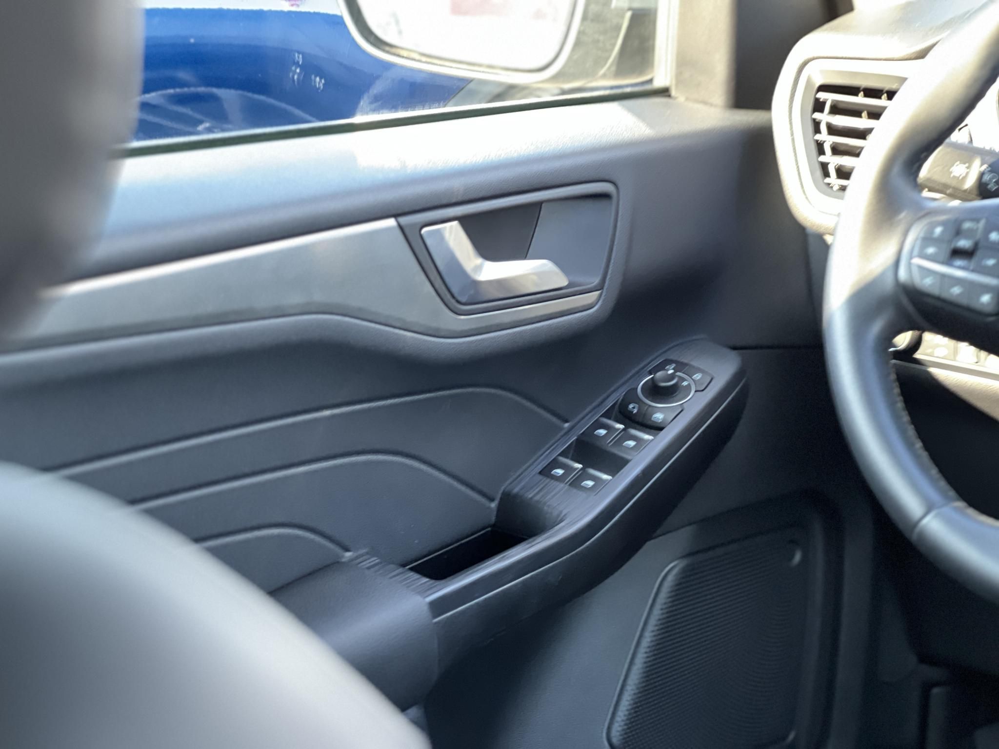 FORD KUGA 2.5 PHEV Titanium X CVT 40e km. Bang and Olufsen. Carplay. Ülésfűtés. Kifogástalan állapot!