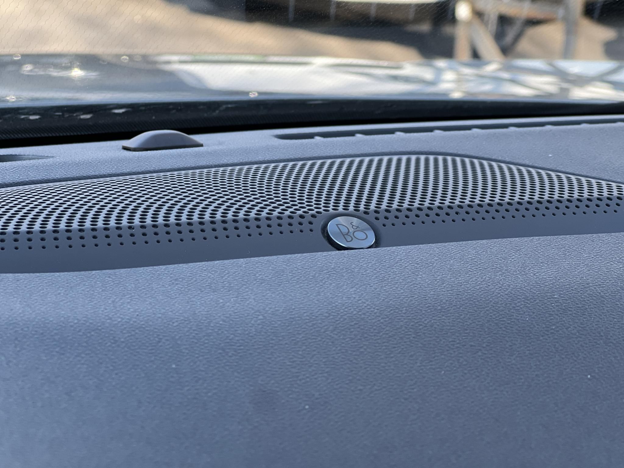 FORD KUGA 2.5 PHEV Titanium X CVT 40e km. Bang and Olufsen. Carplay. Ülésfűtés. Kifogástalan állapot!