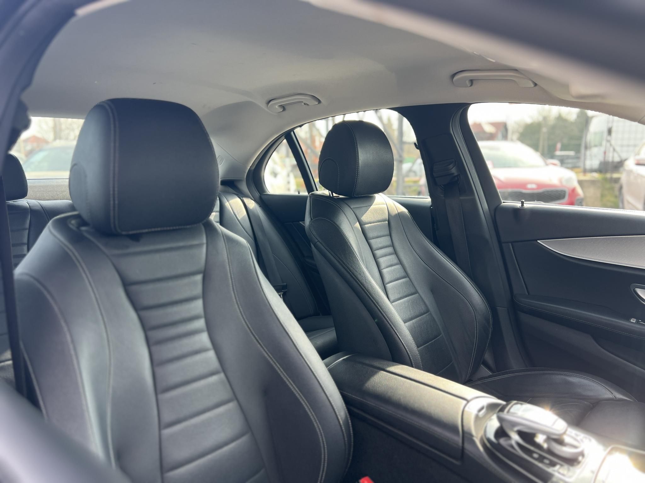 MERCEDES-BENZ E 350 e 9G-TRONIC 150e km. Bőr belső. kamera. frissen szervizelt