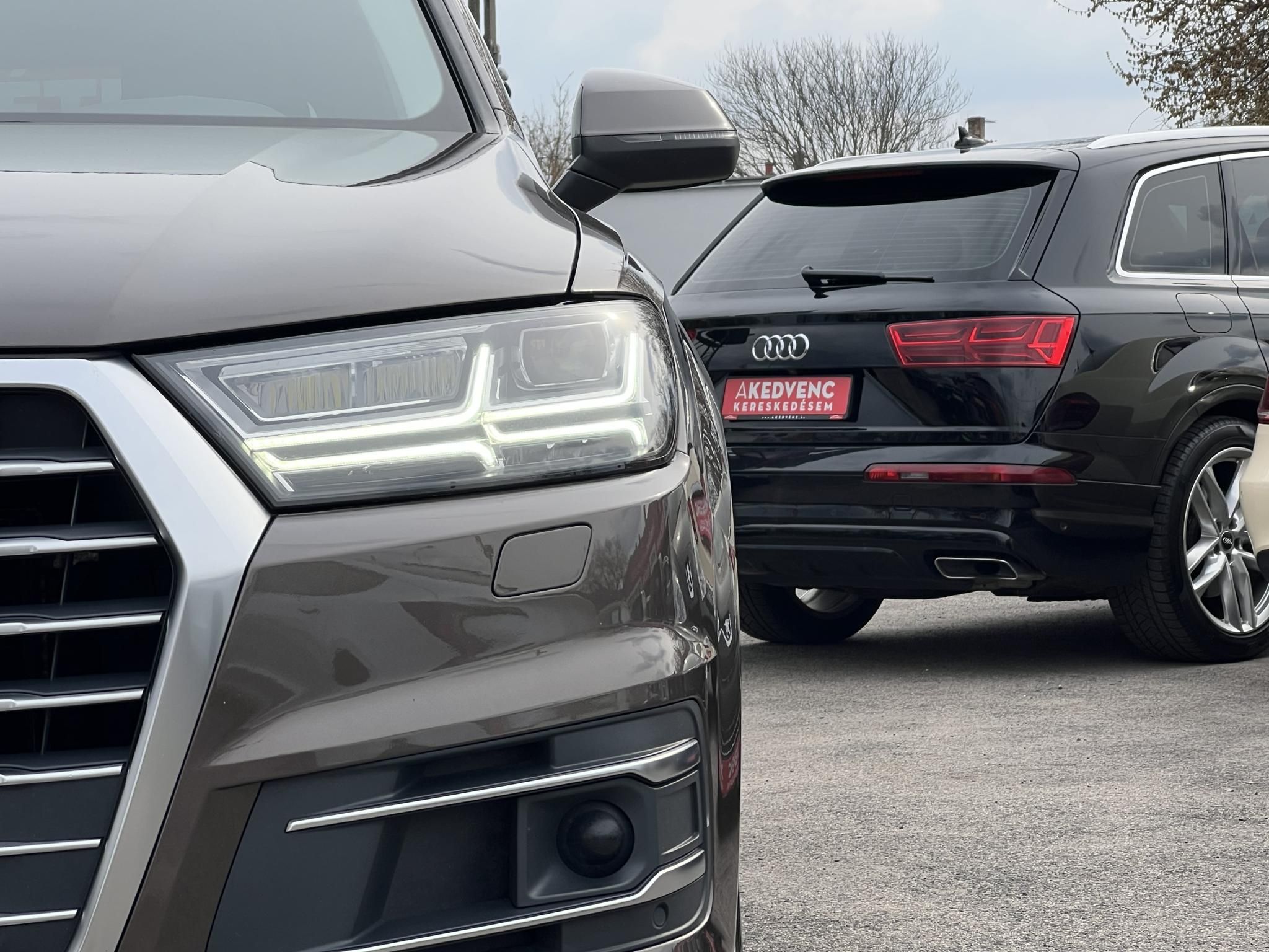 AUDI Q7 3.0 V6 TDI quattro Tiptronic ic M.o.i. 1.tul. rendszeresen karbantartott. vezérlés cserélve!