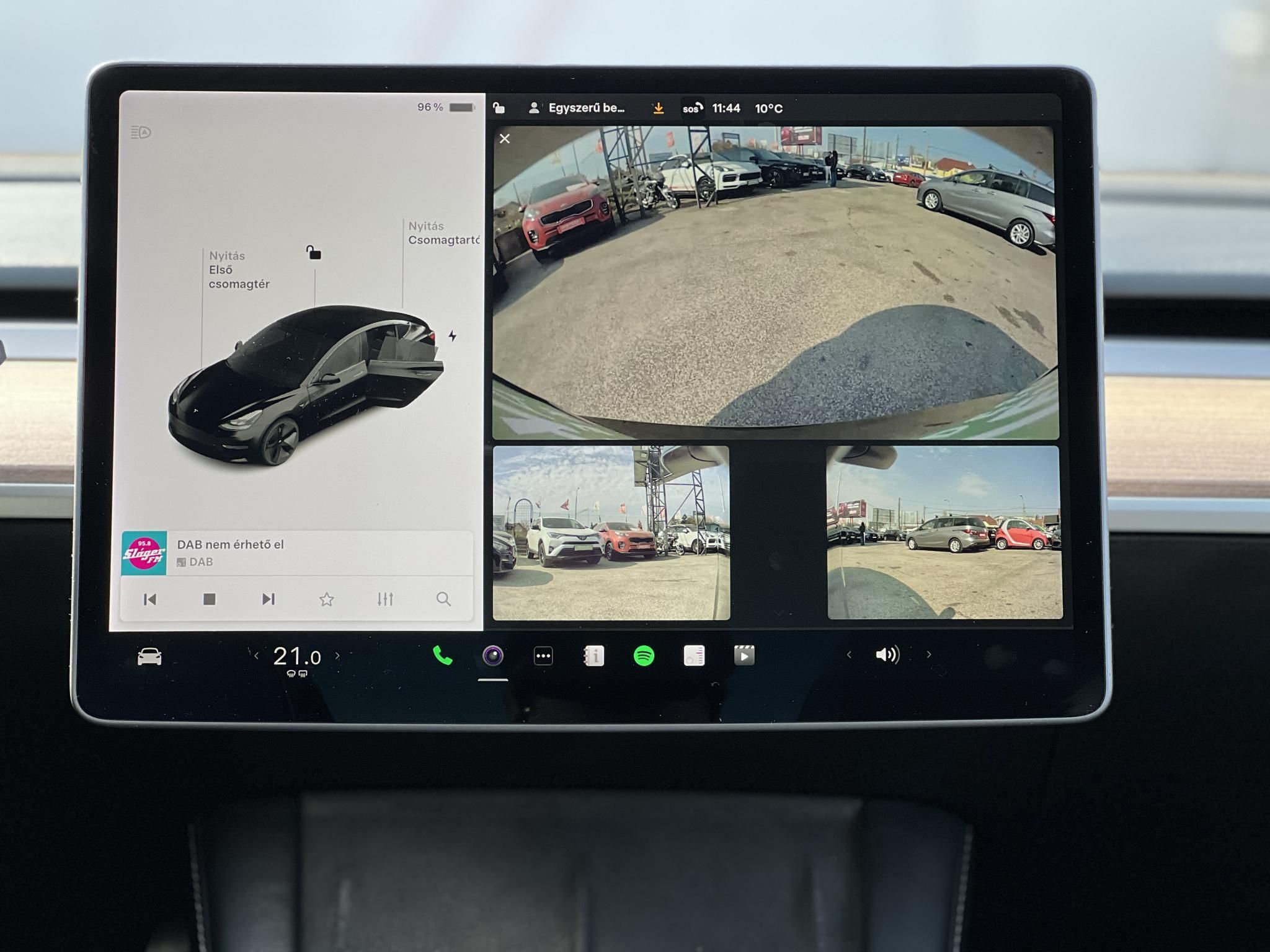 TESLA MODEL 3 Long Range AWD (Automata) 50e km. hőszivattyú. téli-nyári kerékszett