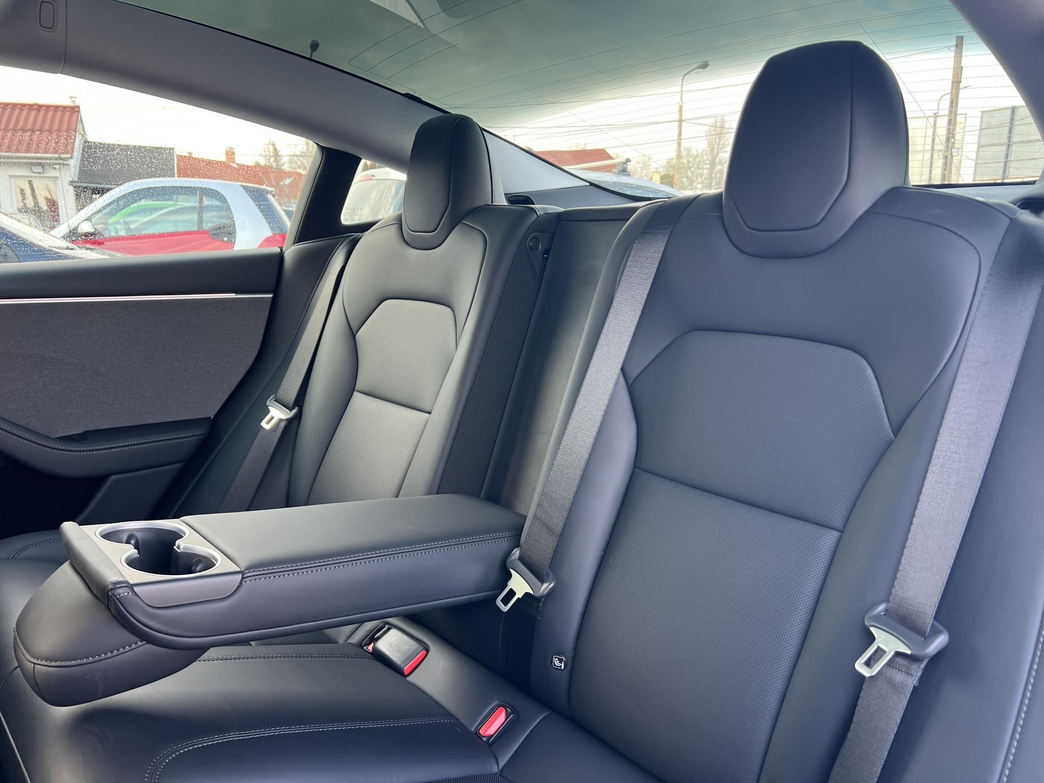 TESLA MODEL 3 RWD Premium (Automata)