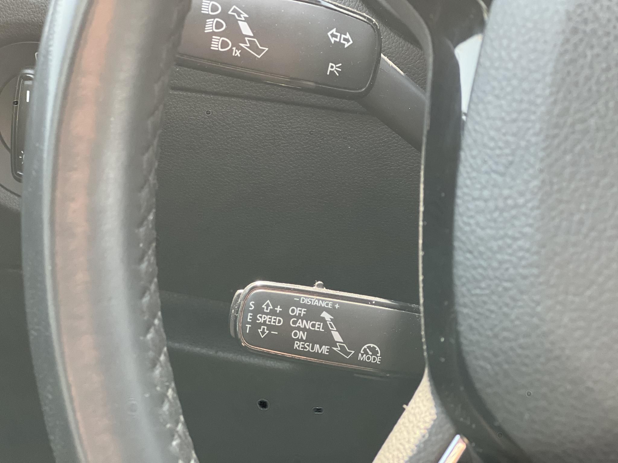 SKODA OCTAVIA 1.4 TSI Style DSG M.o.-i. sérülésmentes. CARPLAY!