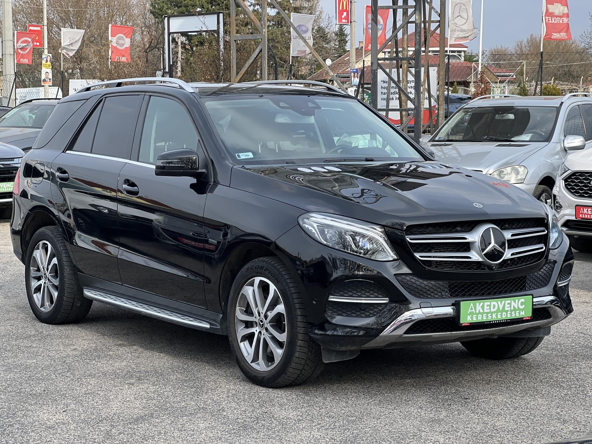 MERCEDES-BENZ GLE 500 e 4Matic (Automata) 135e km. M.o.-i. magas felszereltség. memória. üléshűtés. 360kamera. HUD!