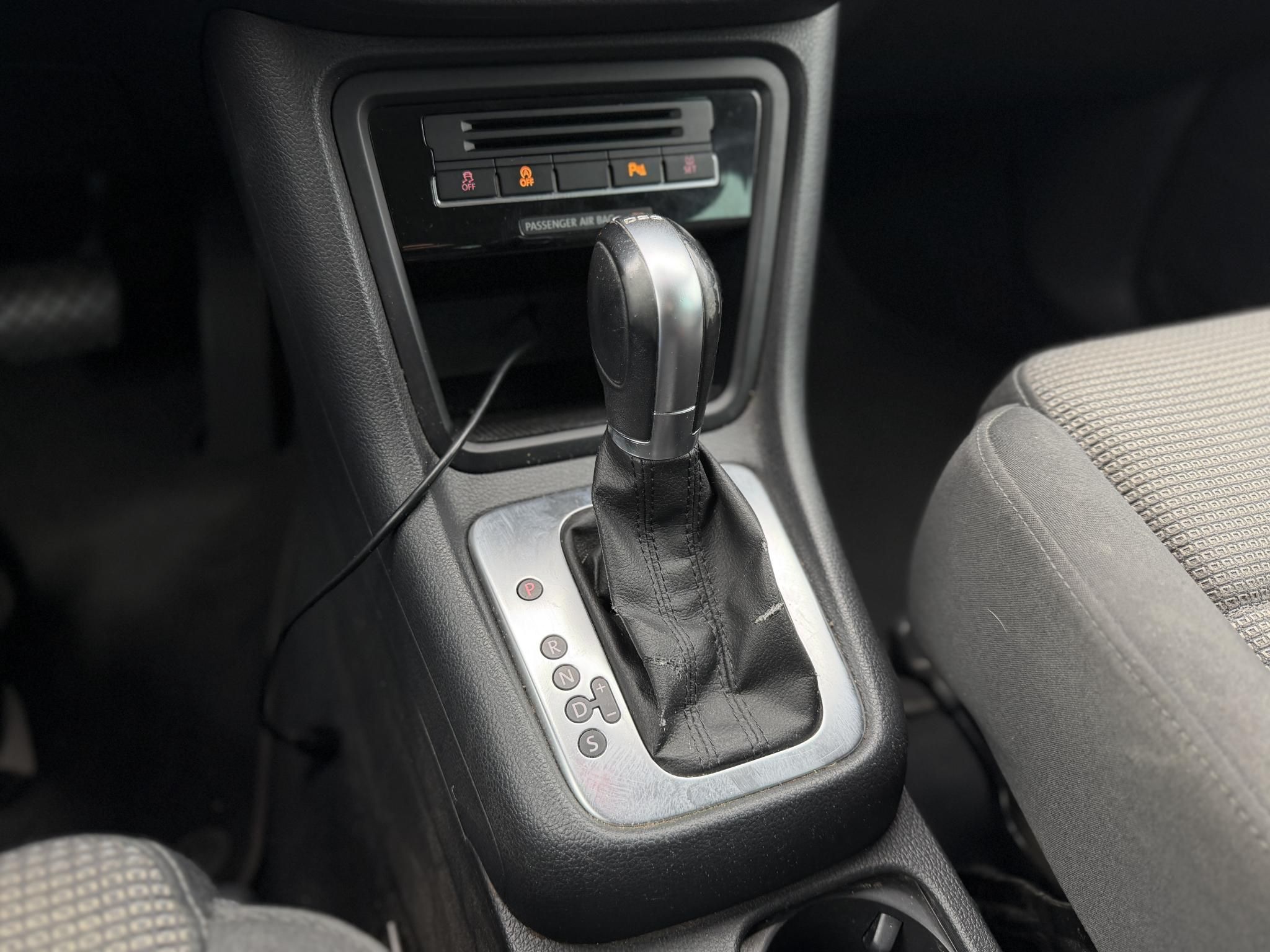 VOLKSWAGEN SHARAN 2.0 CR TDI Comfortline DSG [7 személy] Magyarországi. teljes szerviztörténet!