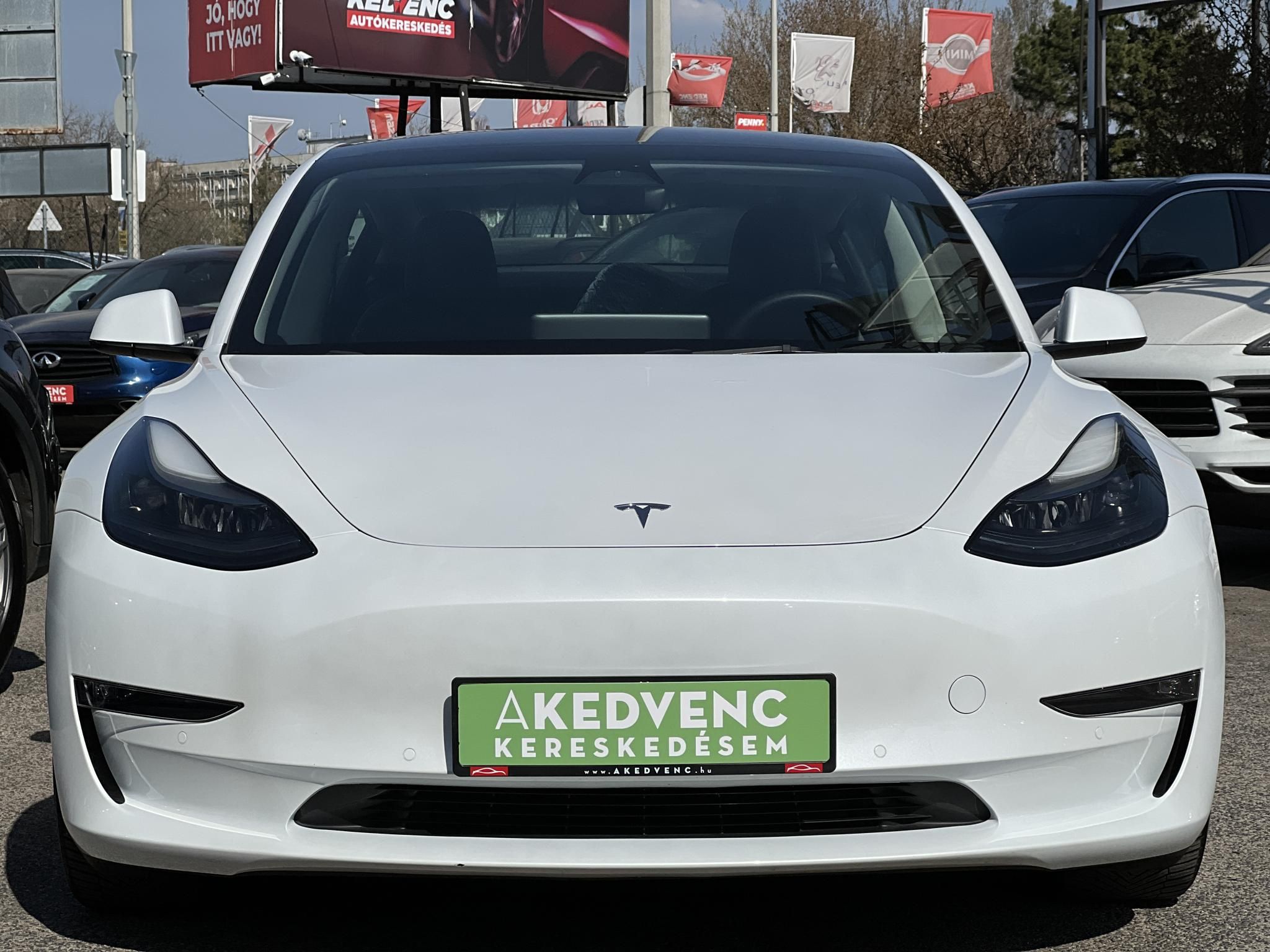 TESLA MODEL 3 Long Range AWD (Automata) 60e km. mátrix LED. hőszivattyú. 500km hatótáv!
