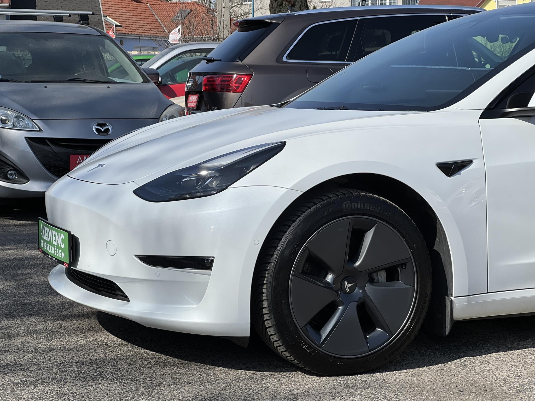 TESLA MODEL 3 Long Range AWD (Automata) 60e km. mátrix LED. hőszivattyú. 500km hatótáv!