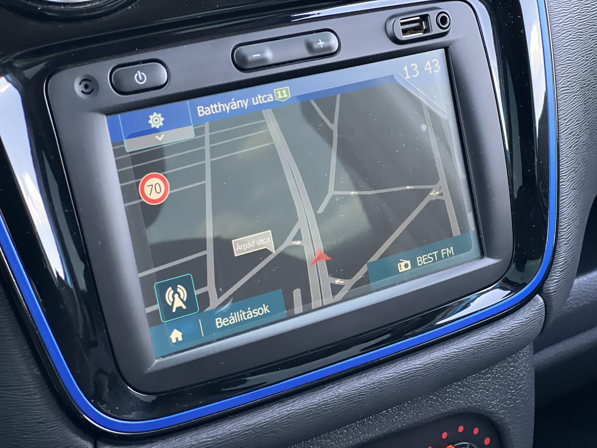 DACIA LODGY 1.5 Blue dCi Stepway (7 személyes ) 50e km. M.o.-i. 1.tul. CarPlay. Kitünő állapot!