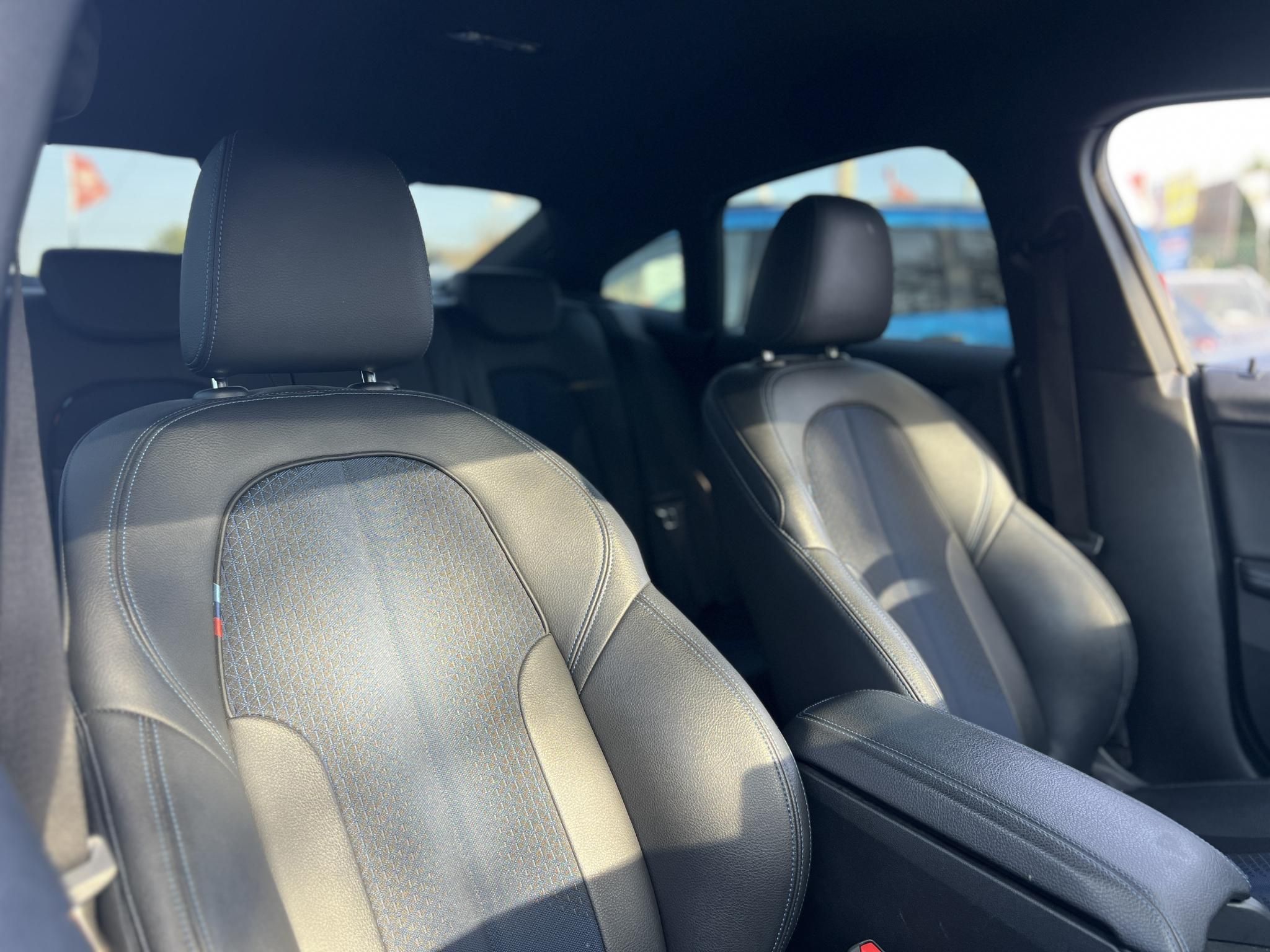 BMW 218d M Sport (Automata) 98e km. CARPLAY. LED. tempomat. ülésfűtés. keyless. megkímélt állapot!