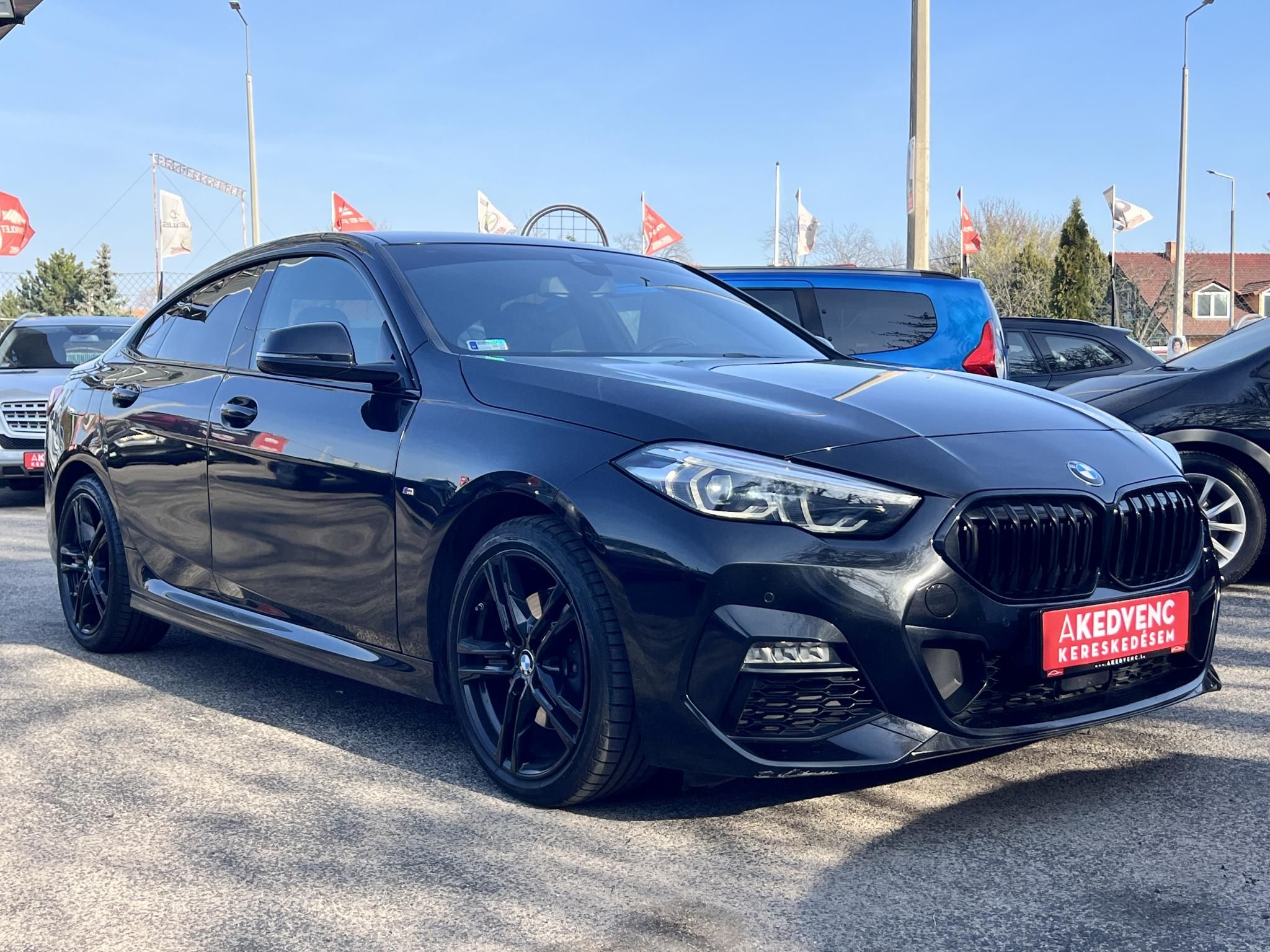 BMW 218d M Sport (Automata) 98e km. CARPLAY. LED. tempomat. ülésfűtés. keyless. megkímélt állapot!