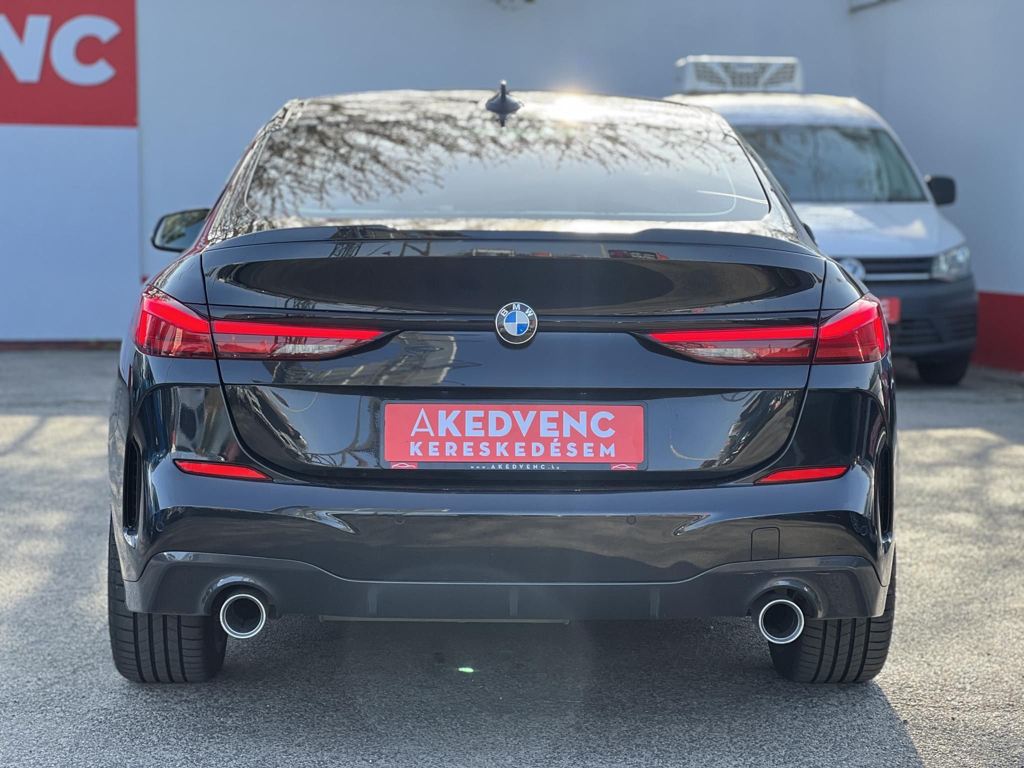 BMW 218d M Sport (Automata) 98e km. CARPLAY. LED. tempomat. ülésfűtés. keyless. megkímélt állapot!