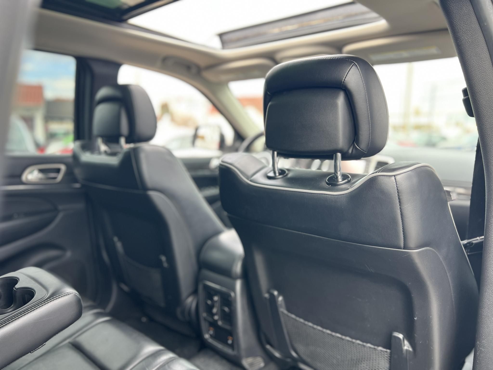 JEEP GRAND CHEROKEE 3.0 V6 CRD Overland (Automata) Xenon Memória Üléshűtés Panorámatető Vonóhorog Friss vizsga!