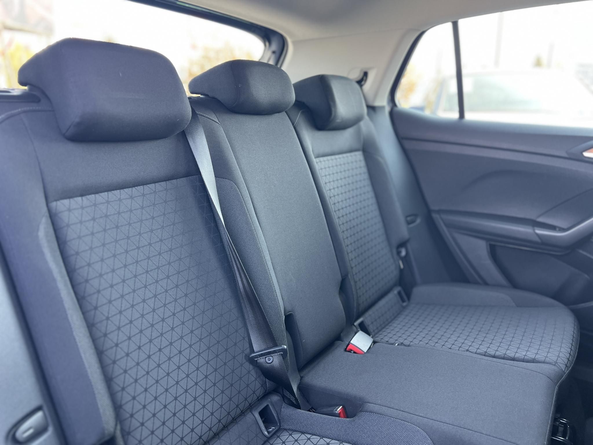 VOLKSWAGEN T-CROSS 1.0 TSI Life 24e km. M.o.-i. sérülésmentes. kifogástalan állapot. CARPLAY!