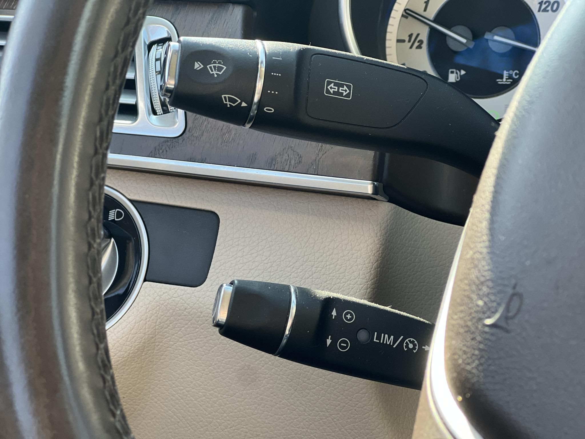 MERCEDES-BENZ E 250 CDI 4Matic Elegance (Automata) Magyarországi. világos belső. harman/kardon. magas felszereltség!