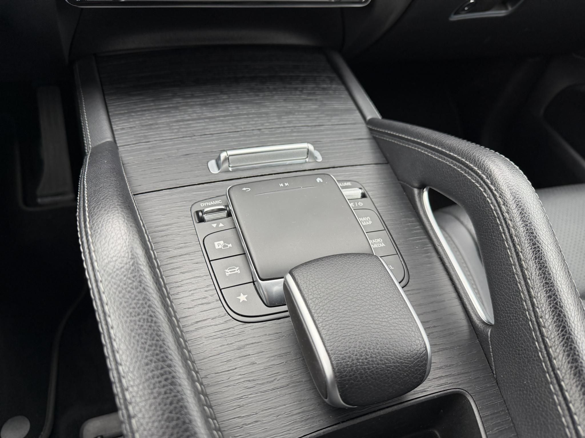 MERCEDES-BENZ GLE 350 de 4Matic 9G-TRONIC Plug-in hybrid AMG csomag. 100 km-es elektromos hatótáv. kitűnő állapot!