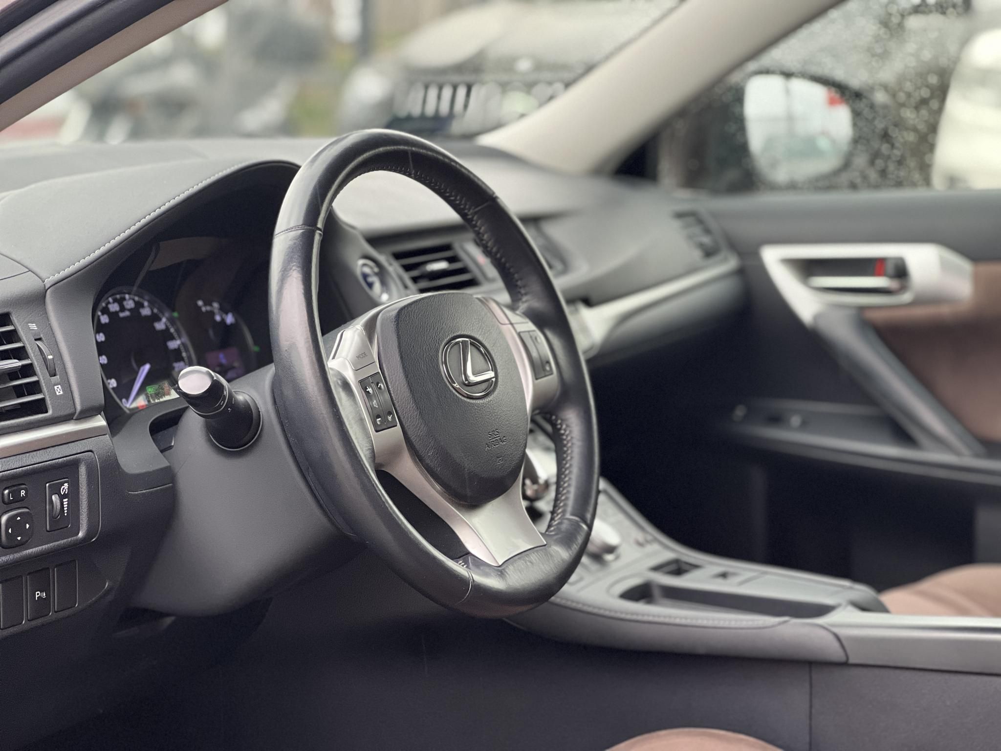 LEXUS CT 200h Comfort (Automata) 146e km. digit klíma. ülésfűtés. tempomat. kamera. megkímélt állapot!