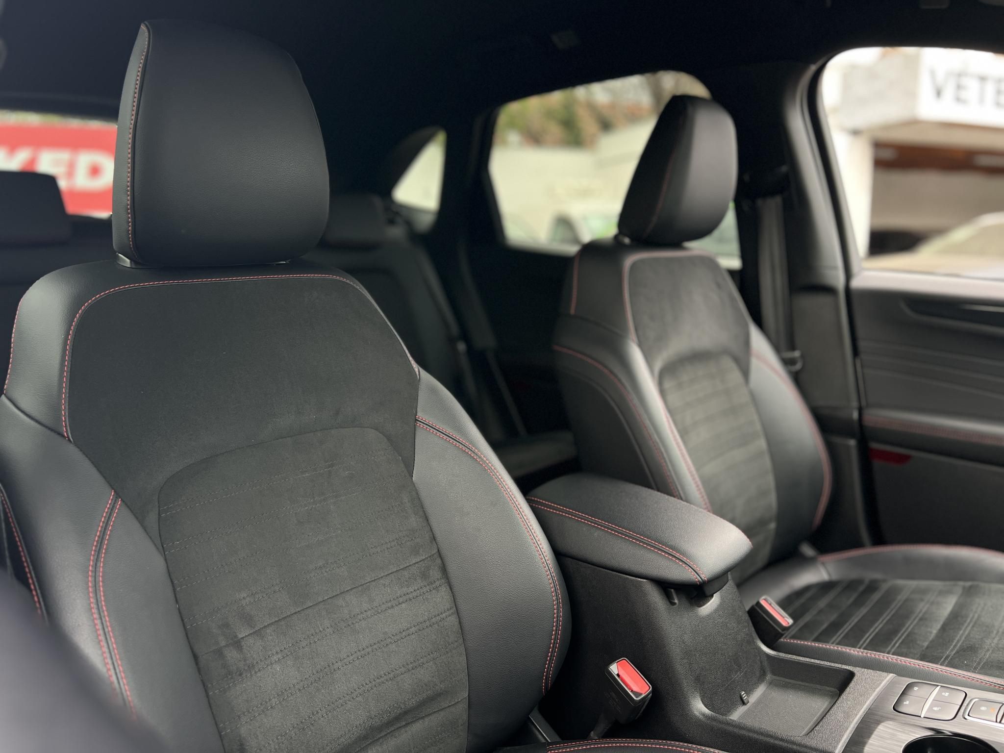 FORD KUGA 2.5 PHEV ST-Line X CVT Bang&Olufsen. Carplay. fűthető kormány- és ülésfűtés