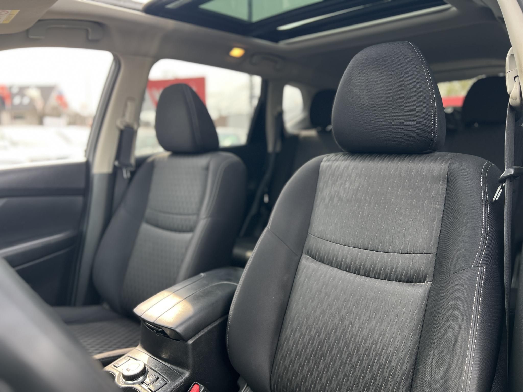 NISSAN X-TRAIL 2.0 dCi Acenta 4x4 Xtronic 155e km. panorámatető. tempomat. sávtartó. ülésfűtés. 360kamera. vonóhorog!