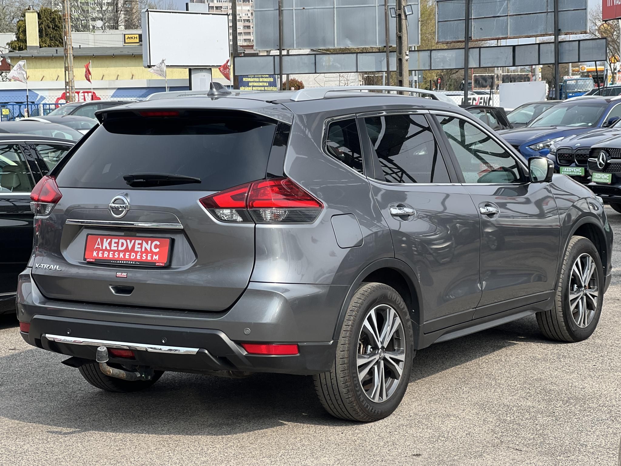 NISSAN X-TRAIL 2.0 dCi Acenta 4x4 Xtronic 155e km. panorámatető. tempomat. sávtartó. ülésfűtés. 360kamera. vonóhorog!