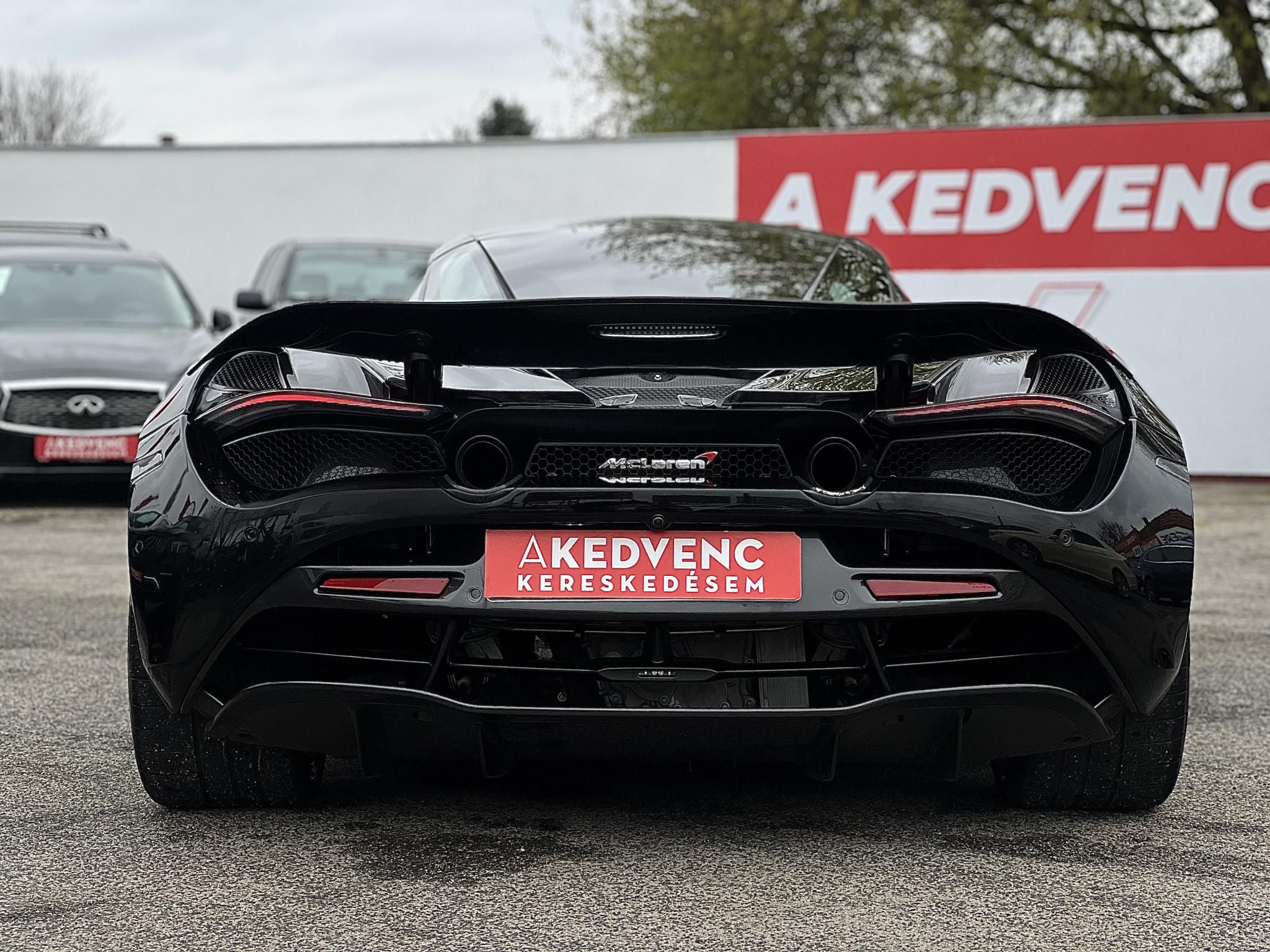 MCLAREN 720S Alcantara belső. carbon pack. Bowers&Wilkins hangrendszer