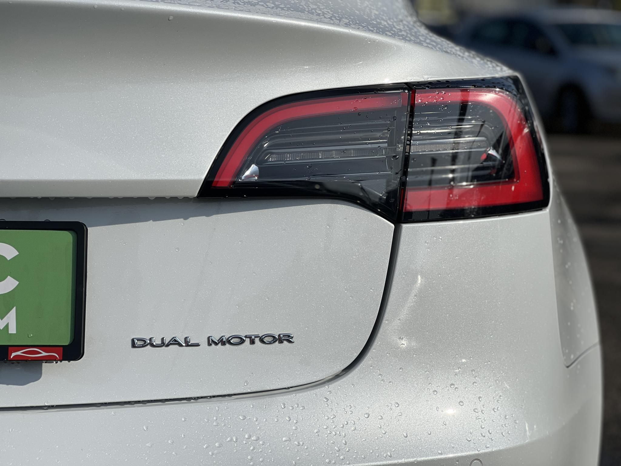 TESLA MODEL 3 Long Range AWD (Automata) Hőszivattyú. 95e km. garanciális!