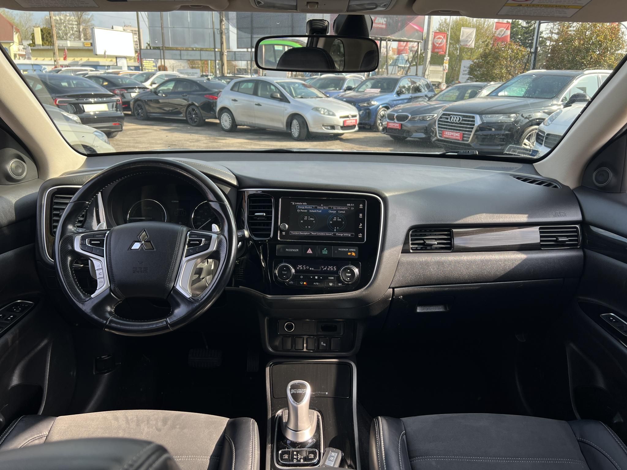 MITSUBISHI OUTLANDER 2.0 PHEV Intense Plus 4WD CVT