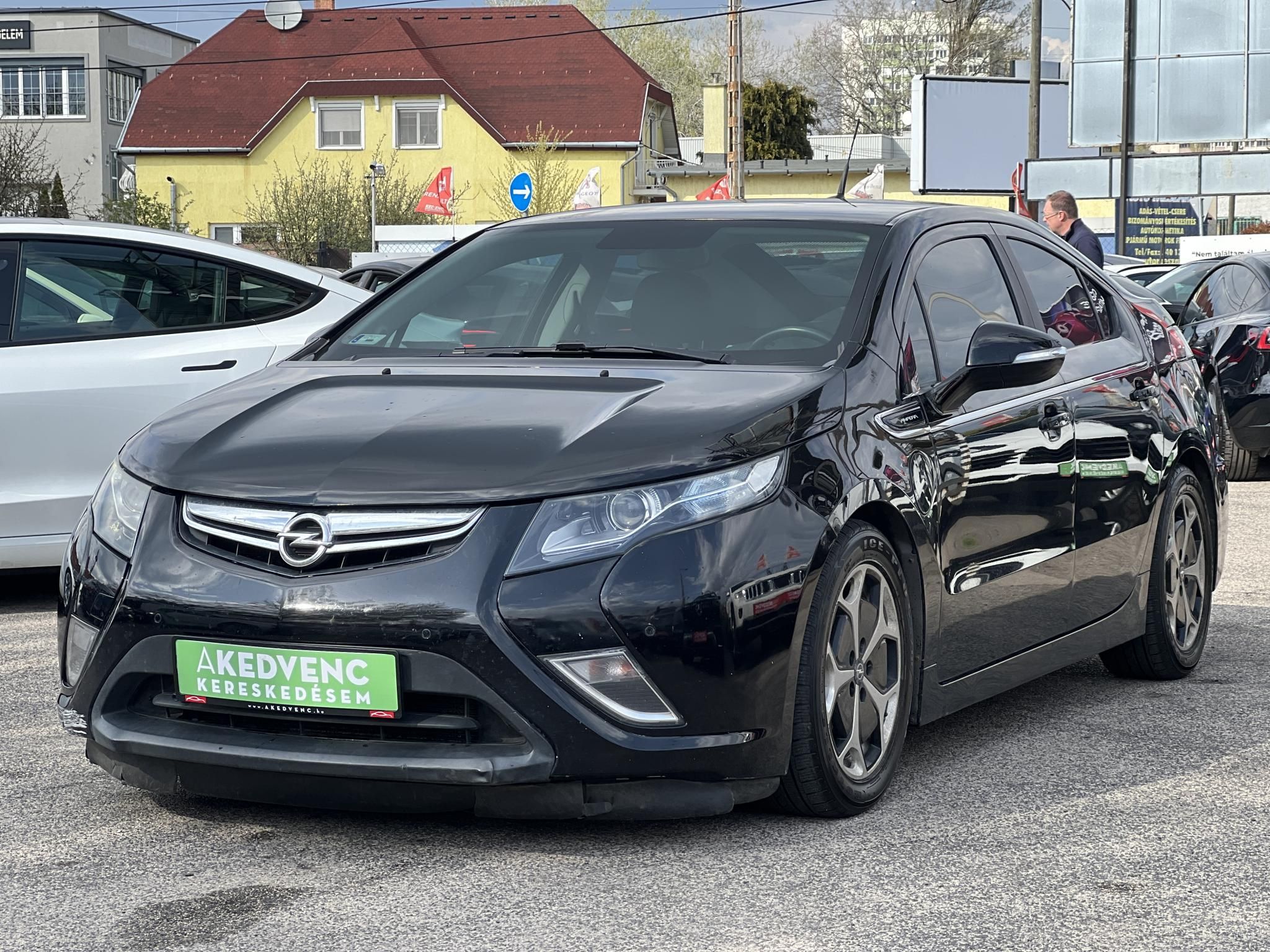 OPEL AMPERA (Automata) Zöld rendszám. téli-nyári kerékgarnitúra