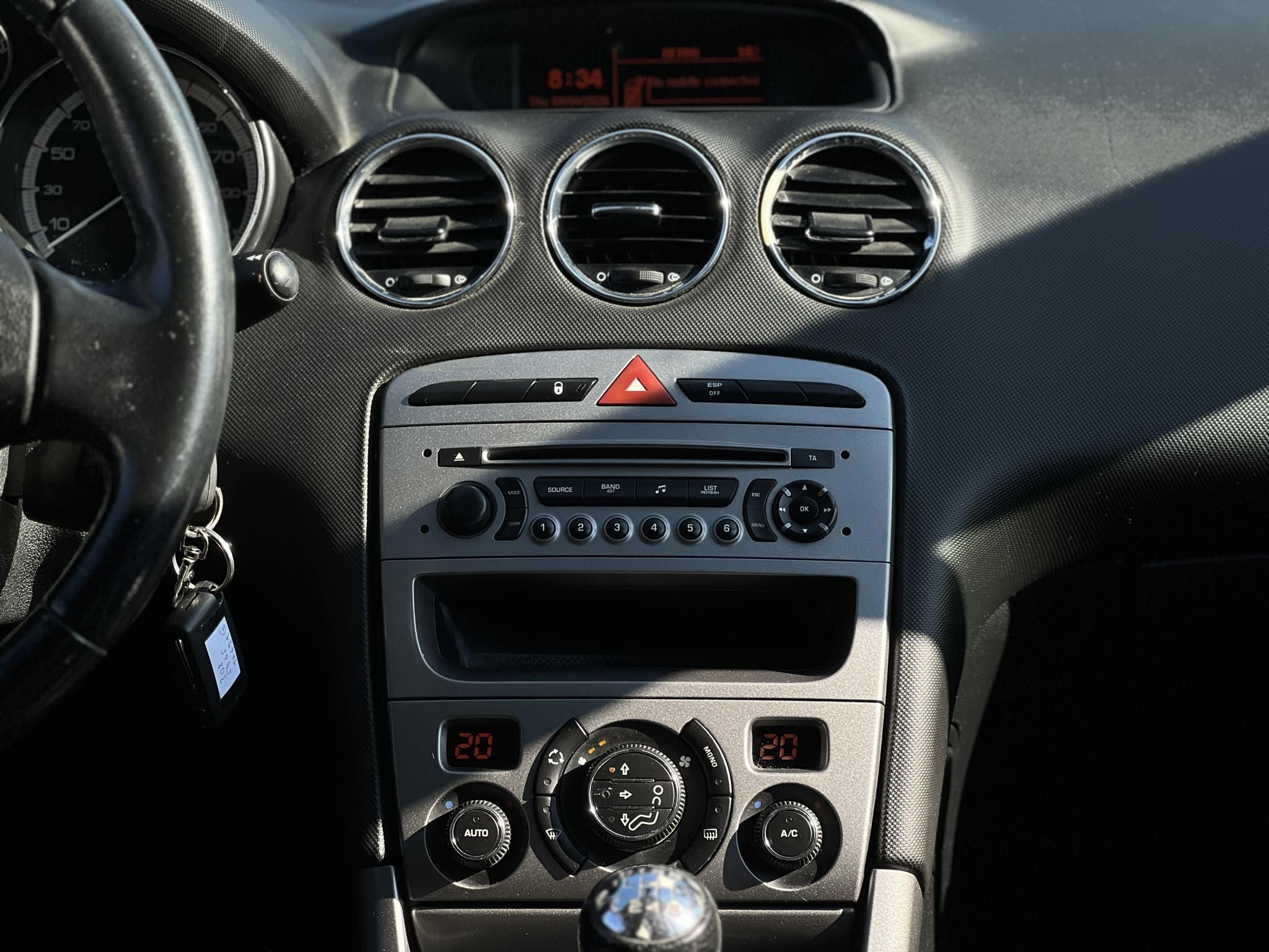 PEUGEOT 308 1.6 e-HDi Active Magyarországi. vezérlés cserélve. friss műszaki vizsga!