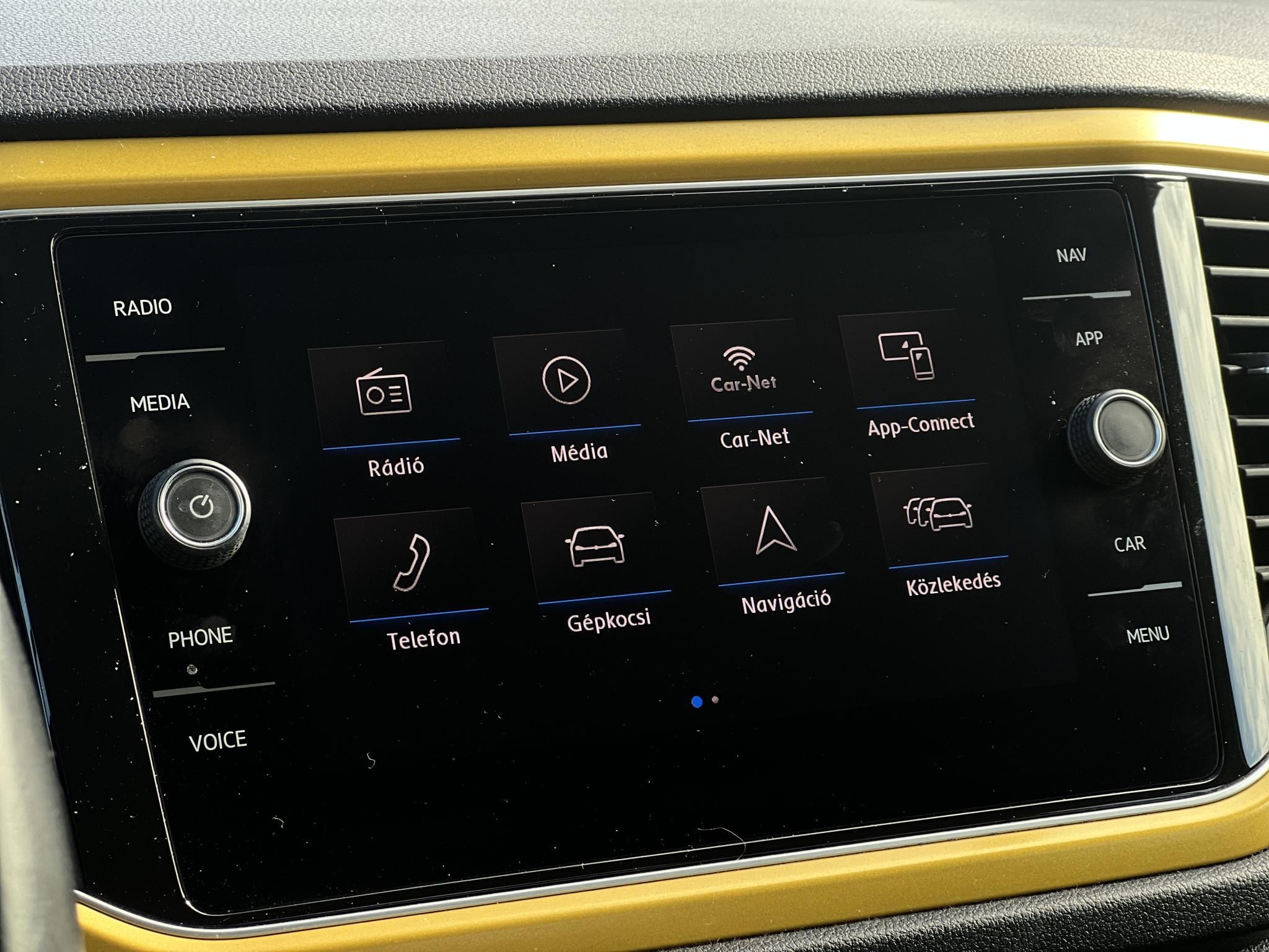 VOLKSWAGEN T-ROC 1.5 TSI ACT Style DSG 140e km. Magyarországi. Friss műszaki vizsga!