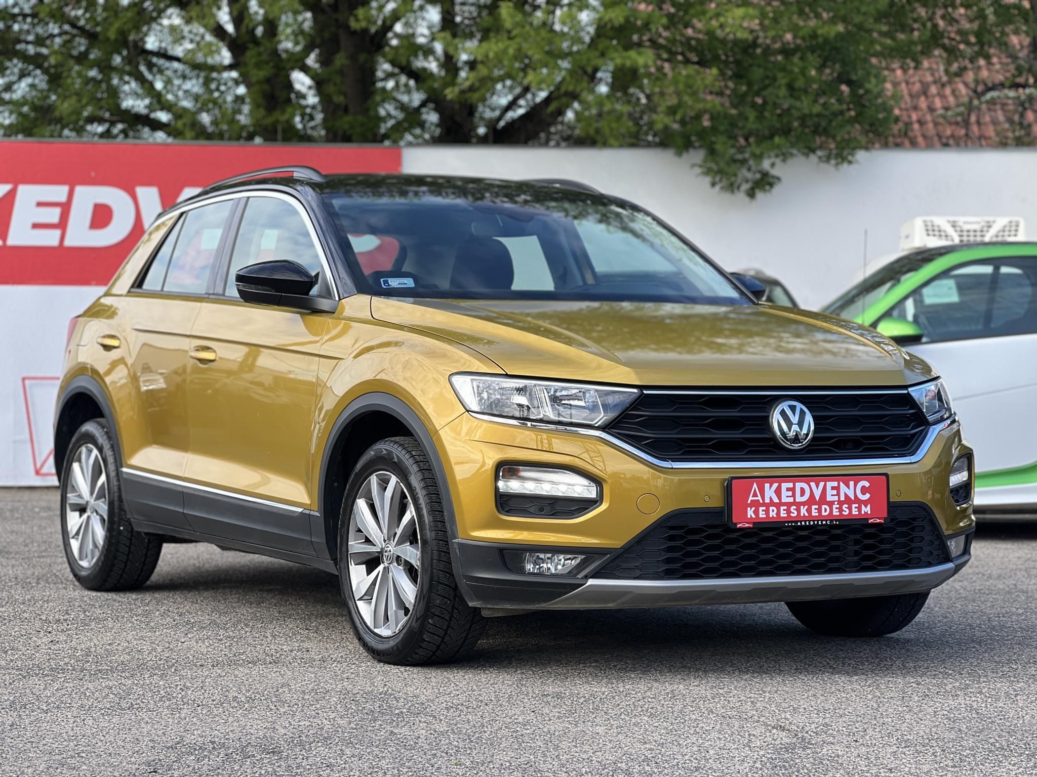 VOLKSWAGEN T-ROC 1.5 TSI ACT Style DSG 140e km. Magyarországi. Friss műszaki vizsga!