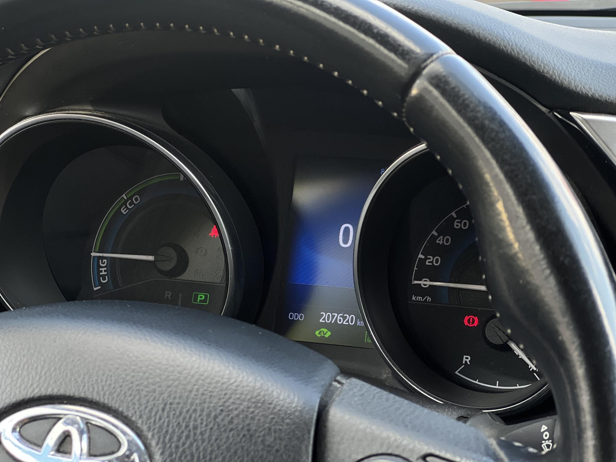 TOYOTA AURIS Touring Sports 1.8 HSD Selection (Automata)