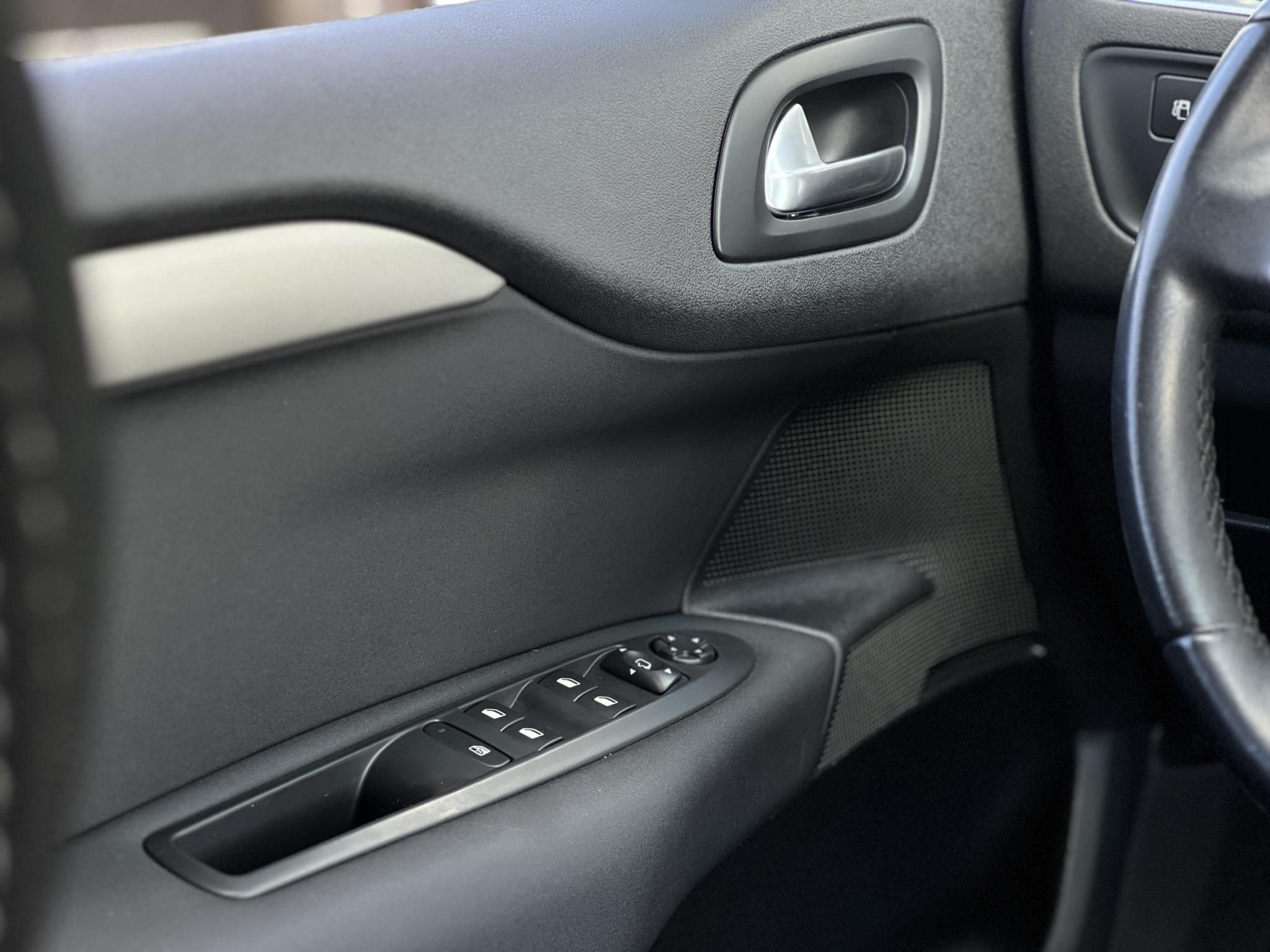 CITROEN C4 1.6 BlueHDi Profi Feel ÁFÁS! TGK! Klíma Tempomat Bluetooth Carplay