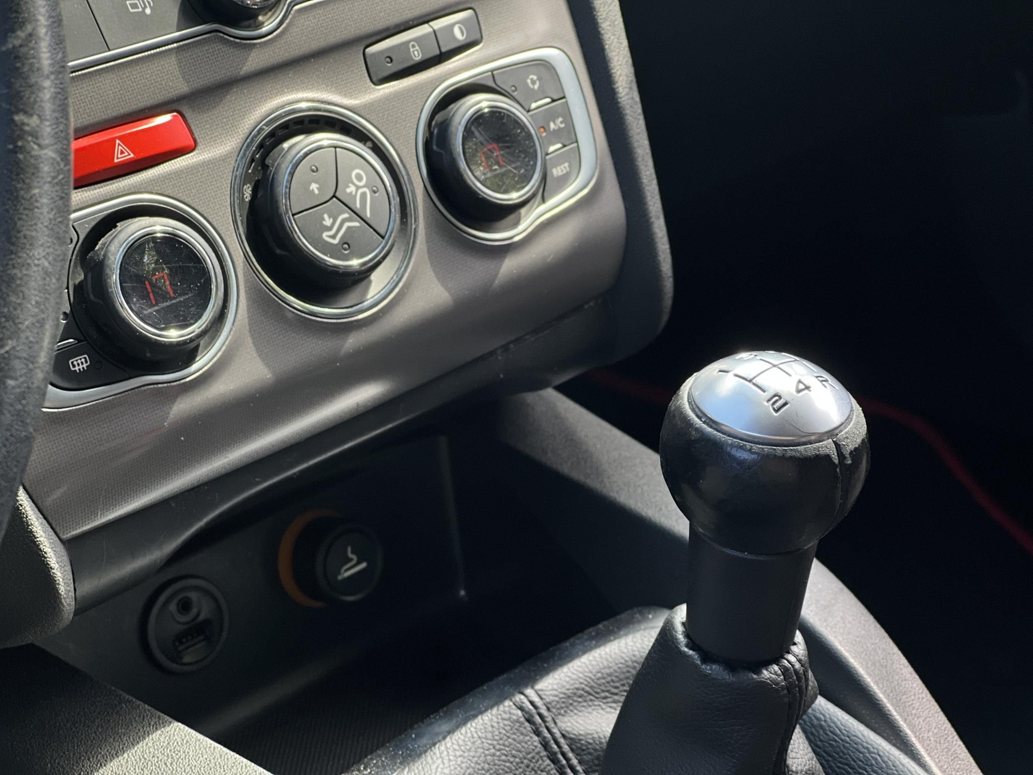 CITROEN C4 1.6 BlueHDi Profi Feel ÁFÁS! TGK! Klíma Tempomat Bluetooth Carplay