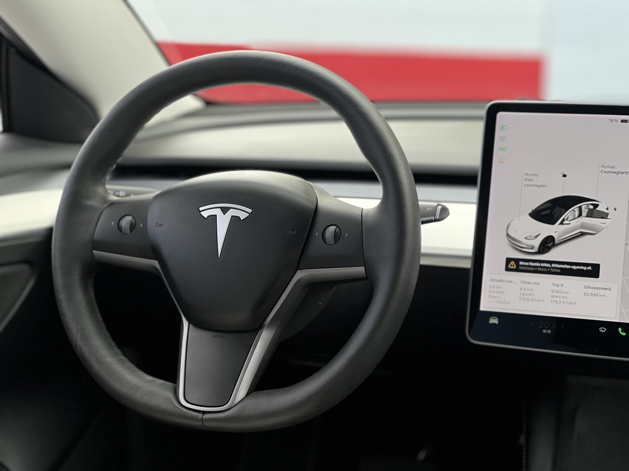 TESLA MODEL 3 Long Range AWD (Automata) 63e km. sérülésmentes. mátrix LED. hőszivattyú. premium hifi. FEHÉR BELSŐ!