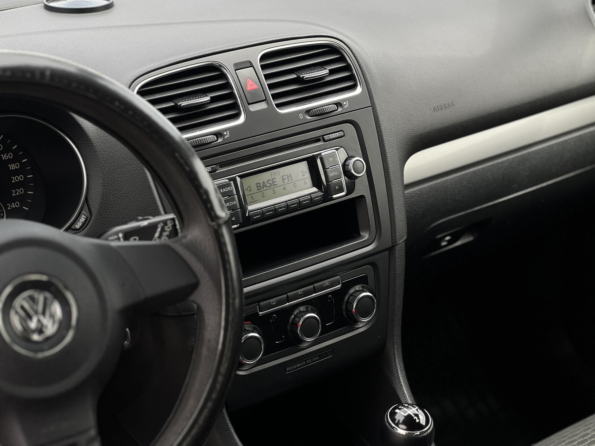 VOLKSWAGEN GOLF VI 1.4 Trendline klima