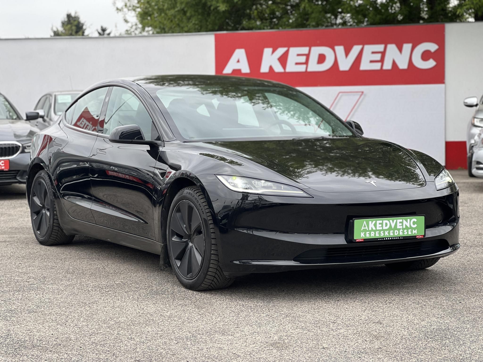 TESLA MODEL 3 Long Range AWD (Automata) HIGHLAND. EAP! LED mátrix. gyári garancia 2031-ig!