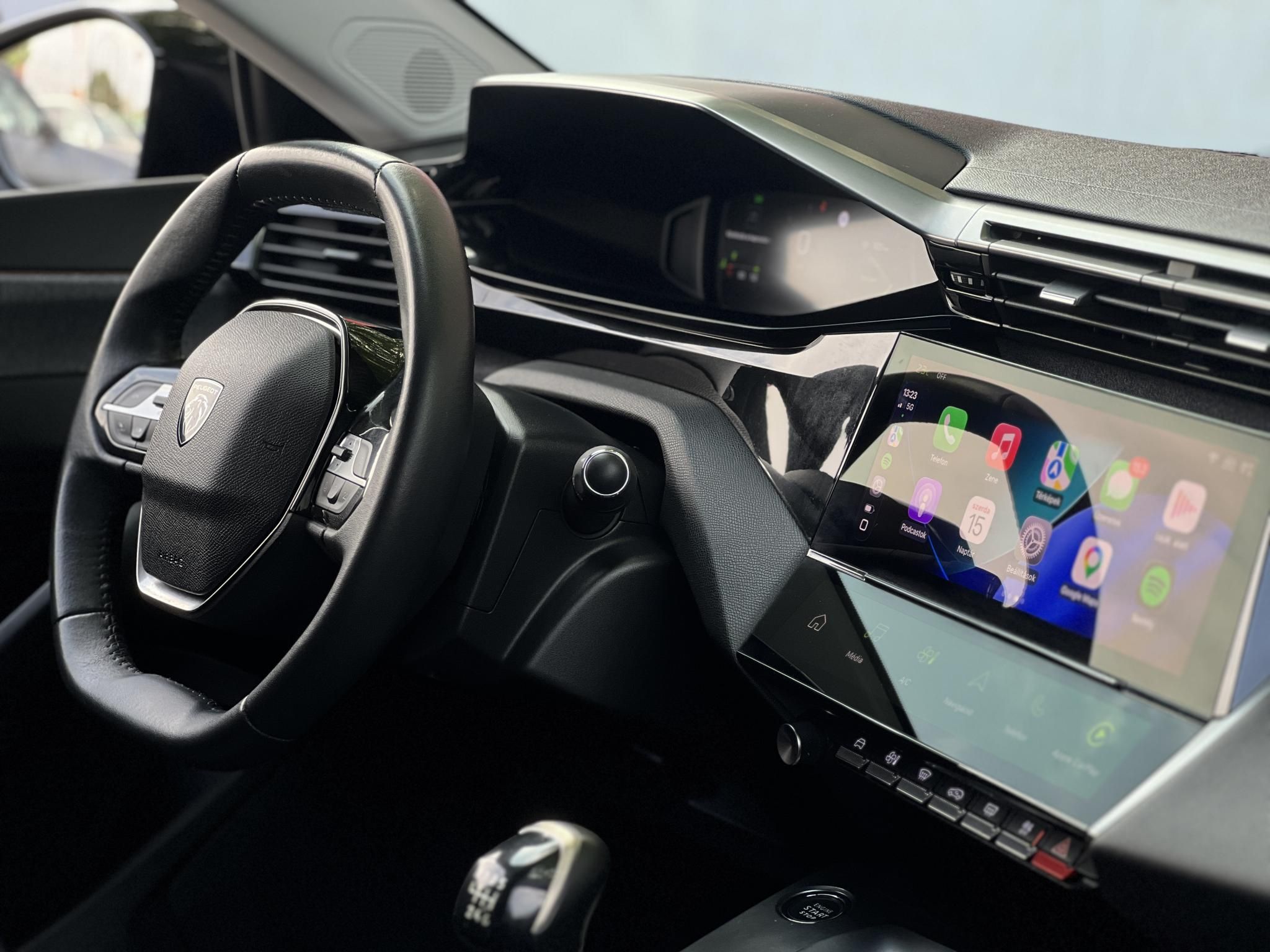 PEUGEOT 308 SW 1.5 BlueHDi Allure LED Tempomat Navi Mirrorscreen Bluetooth 360kamera