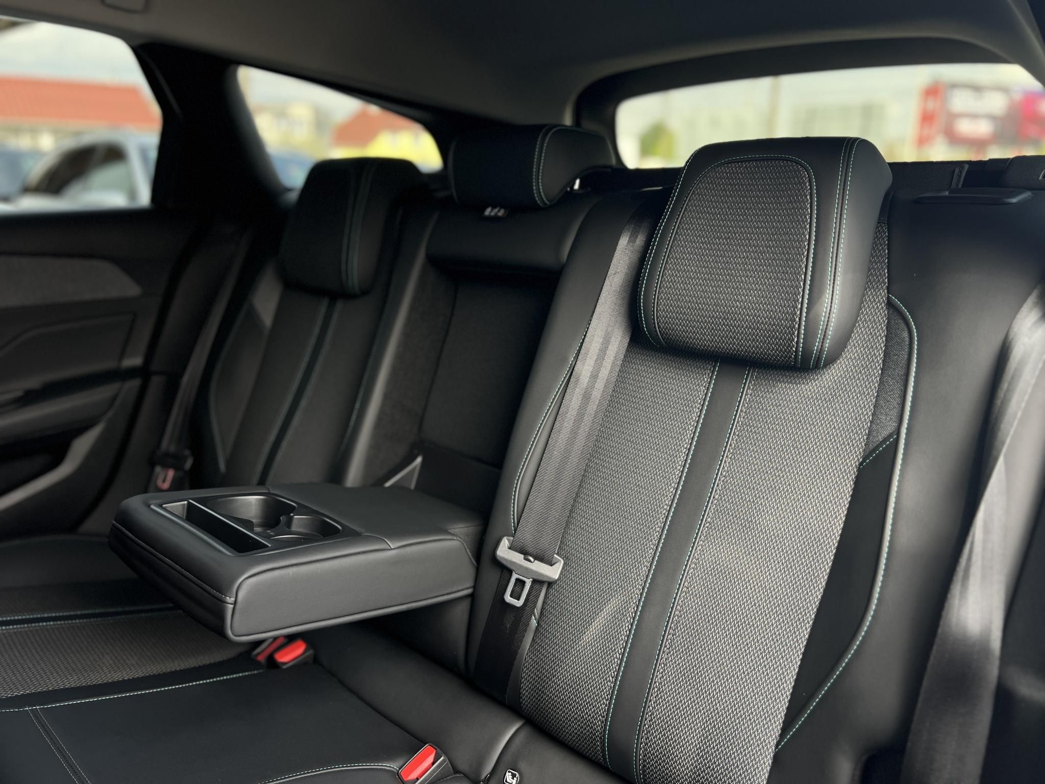 PEUGEOT 308 SW 1.5 BlueHDi Allure LED Tempomat Navi Mirrorscreen Bluetooth 360kamera