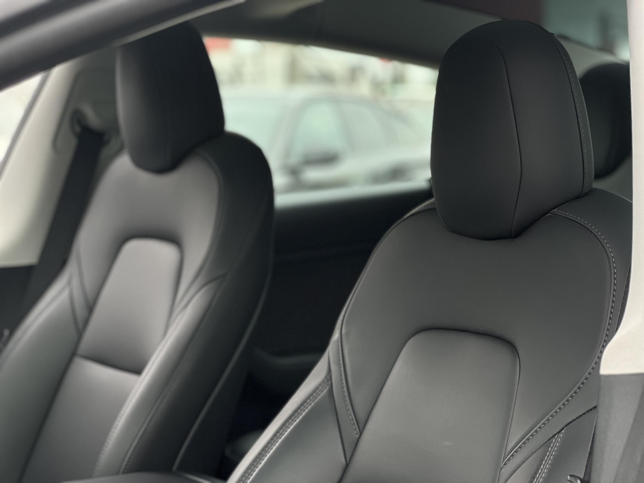 TESLA MODEL 3 RWD (Automata) 36e km. Ryzen. 19 sport felni. 2030-ig gyári garancia!