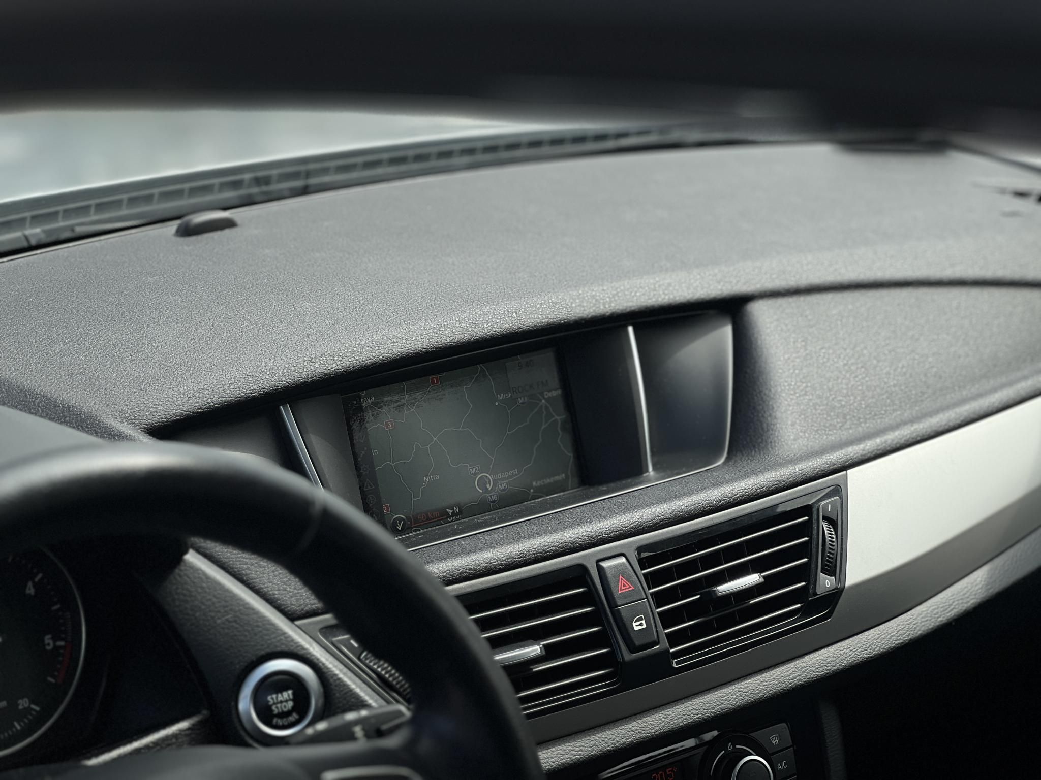 BMW X1 xDrive18d (Automata) 4 évszakos gumik!