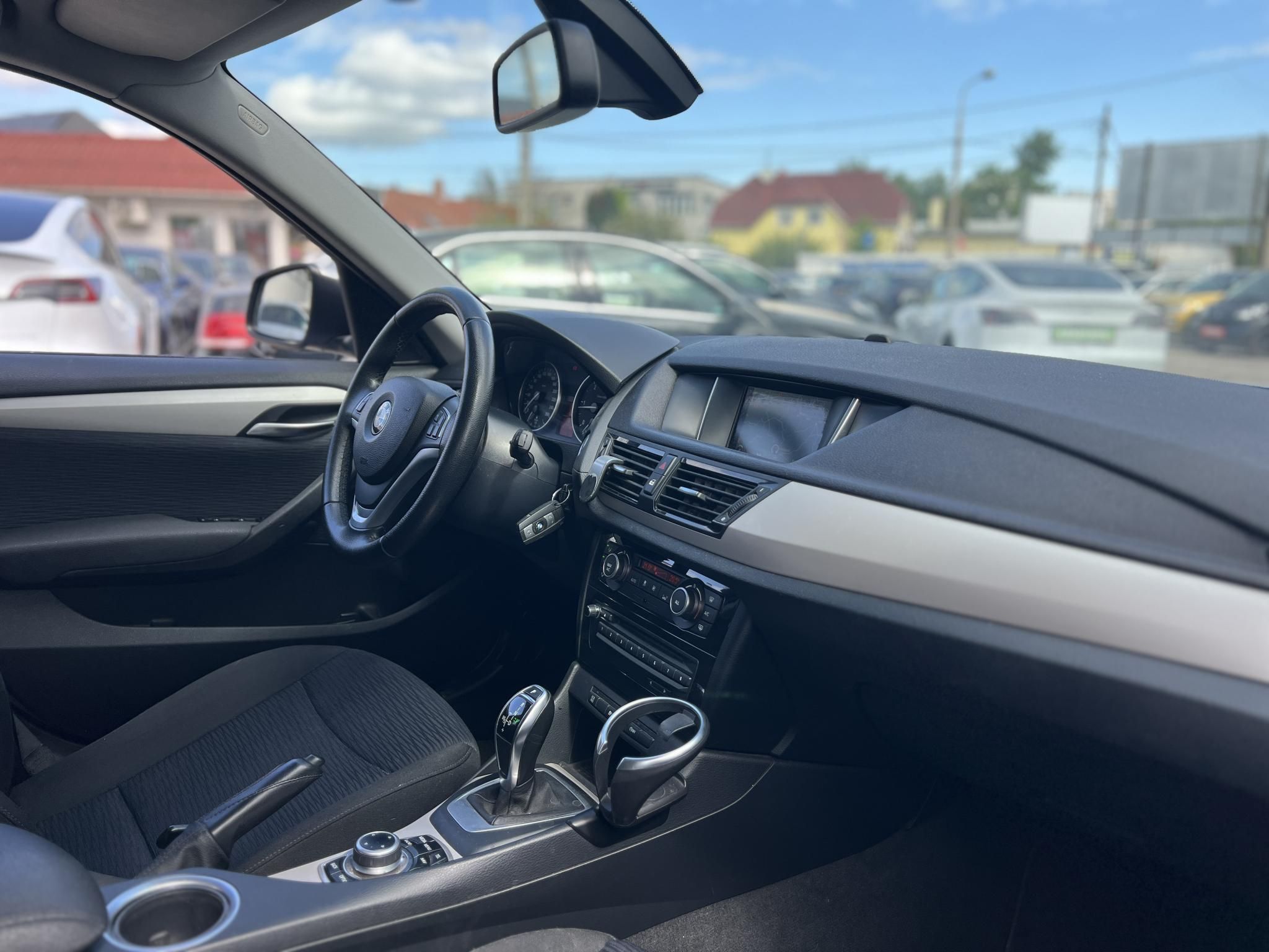 BMW X1 xDrive18d (Automata) 4 évszakos gumik!