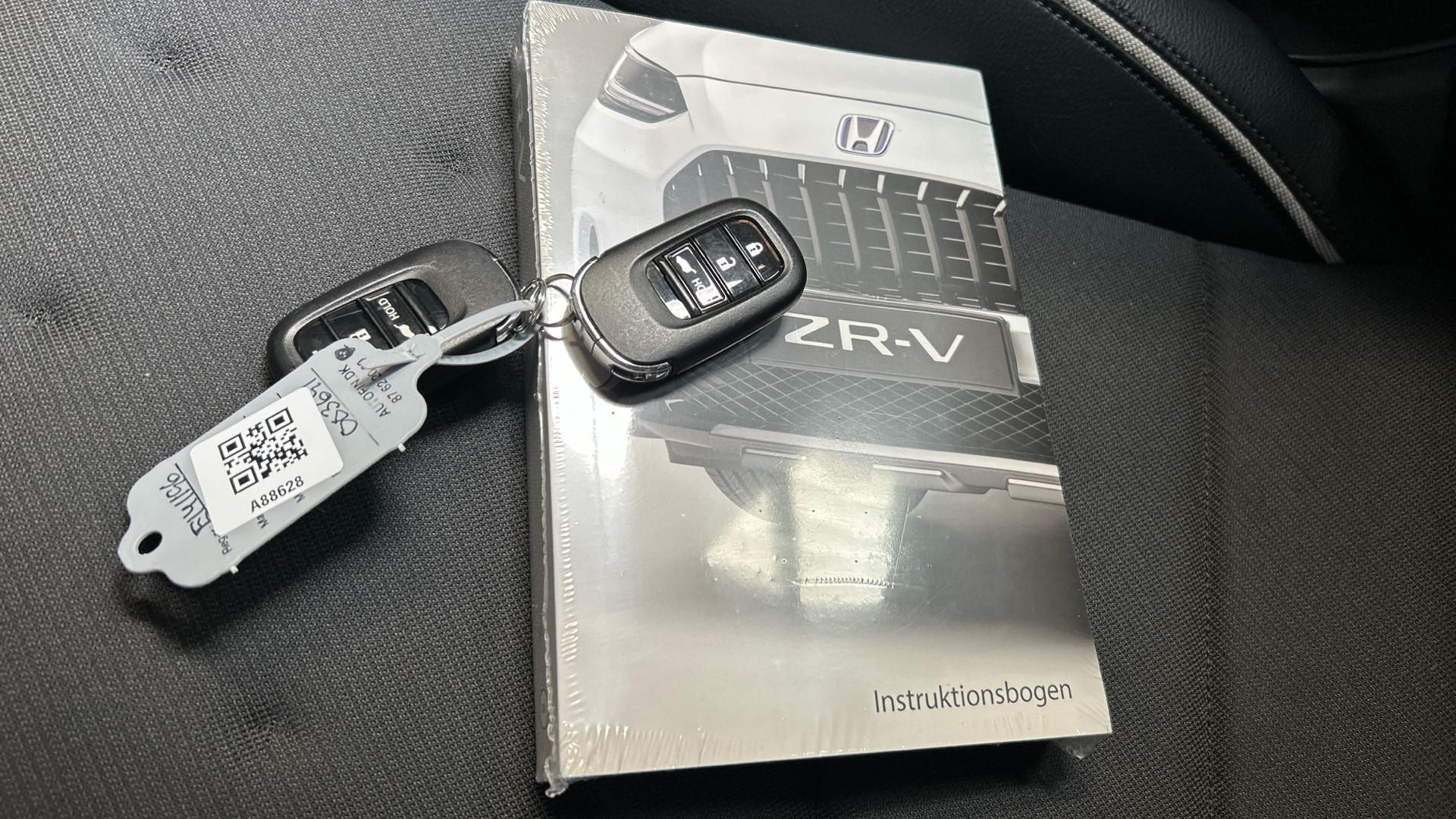 HONDA ZR-V 2.0 i-MMD Hybrid Sport eCVT 9e km. 5 literes fogyasztás. wireless carplay!