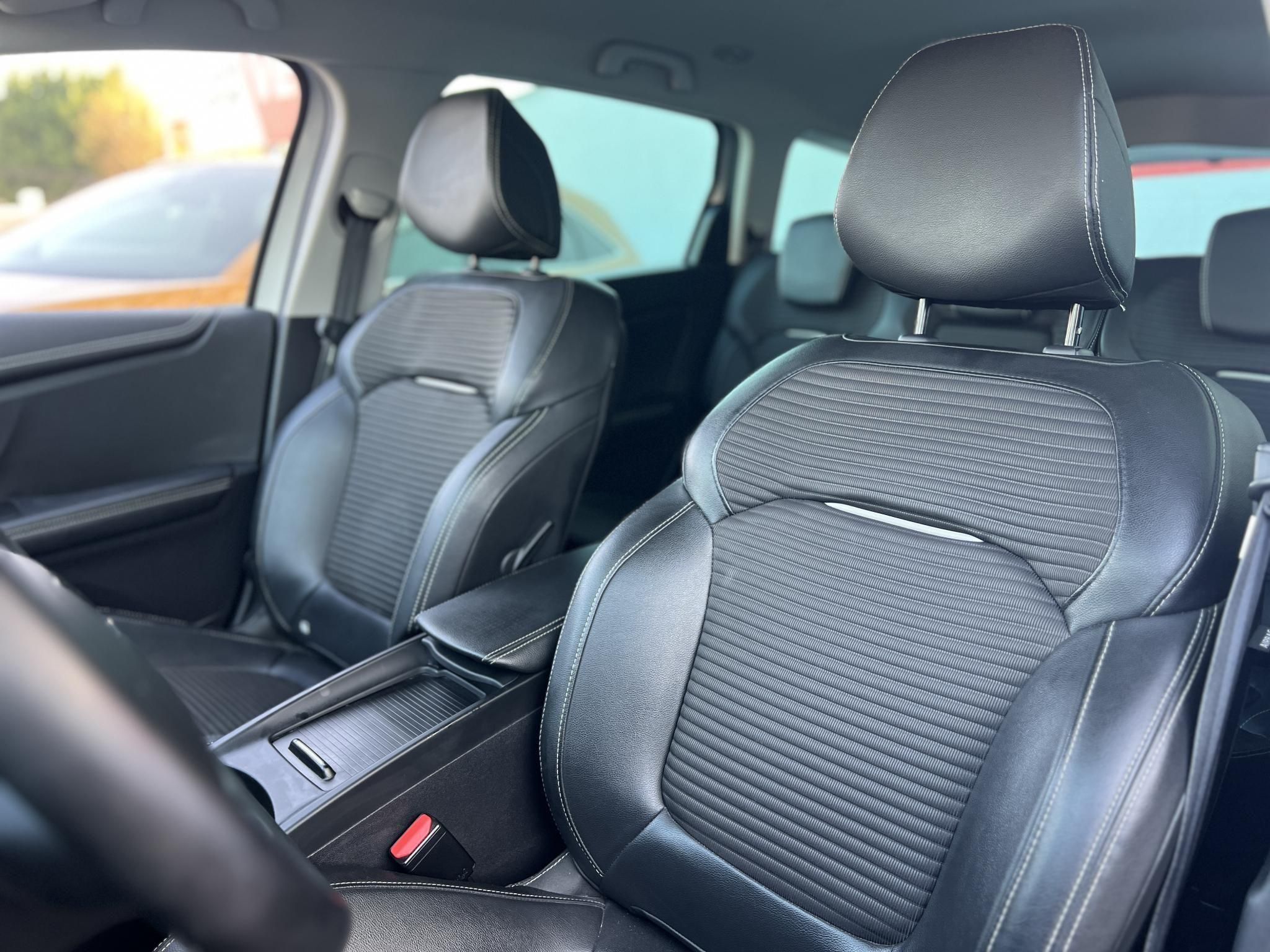 RENAULT GRAND SCENIC Scénic 1.7 Blue dCi Intens EDC (7 személyes ) Carplay. Tolatókamera. tempomat