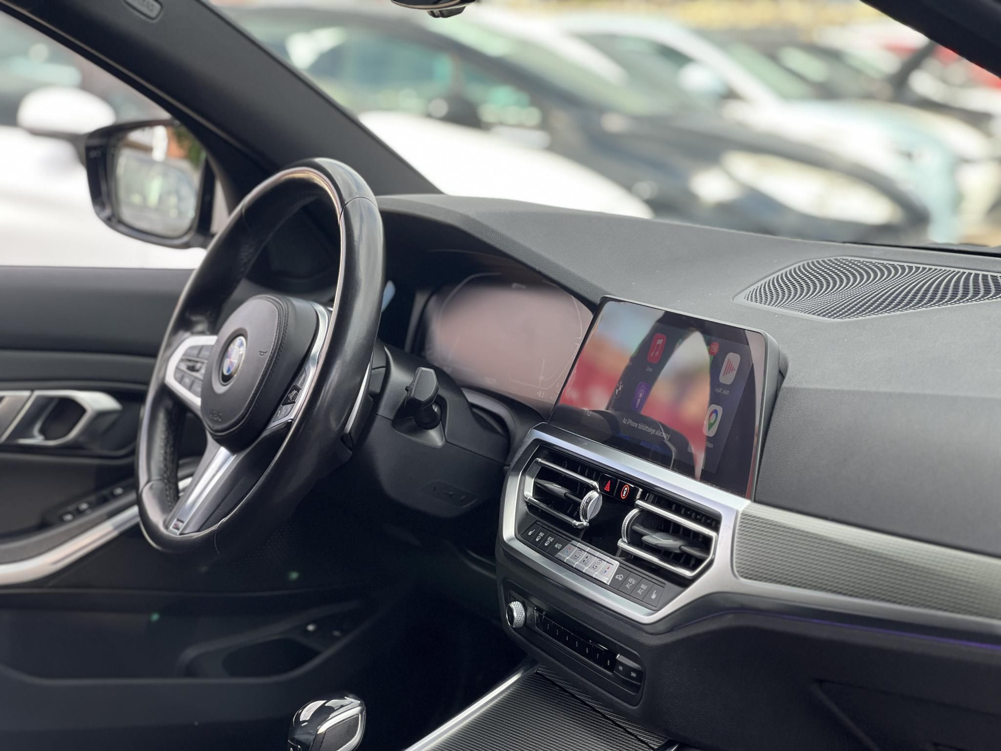 BMW 330e M Sport (Automata) Frissen szervizelt. Új téli gumik!