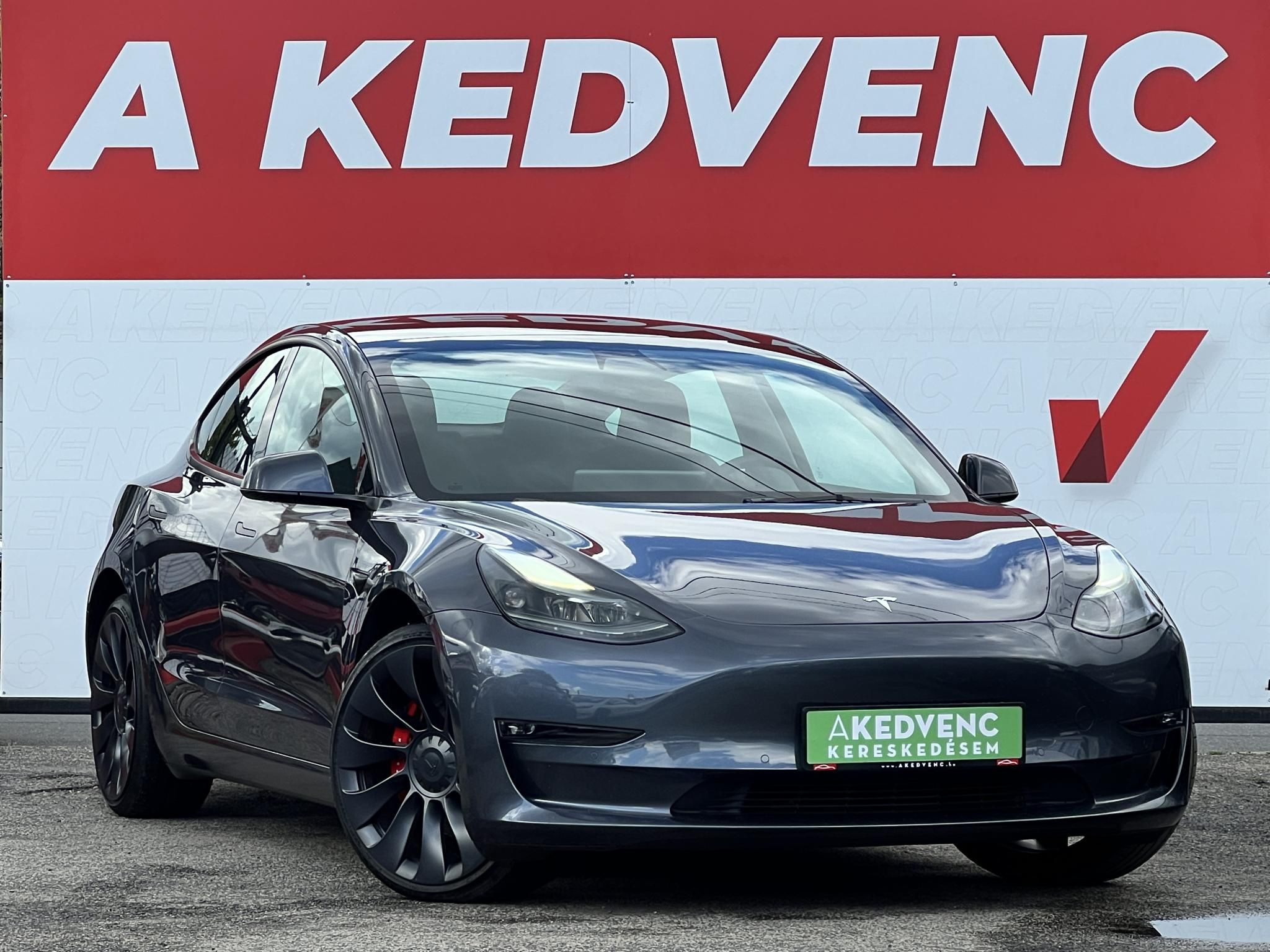 TESLA MODEL 3 Performance AWD (Automata) Mátrix LED. Hőszivattyús. gyári garanciális 2029-ig