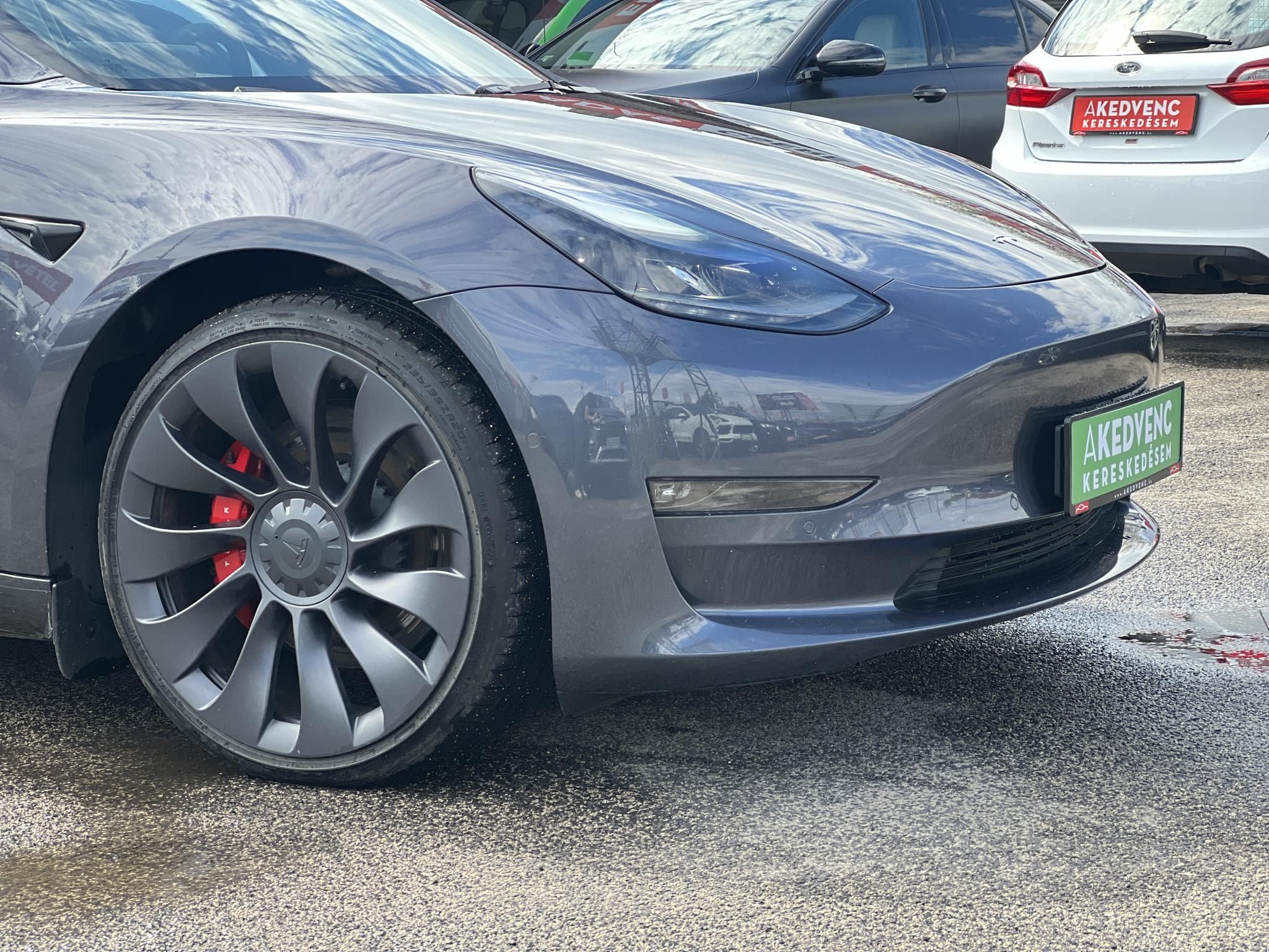 TESLA MODEL 3 Performance AWD (Automata) Mátrix LED. Hőszivattyús. gyári garanciális 2029-ig