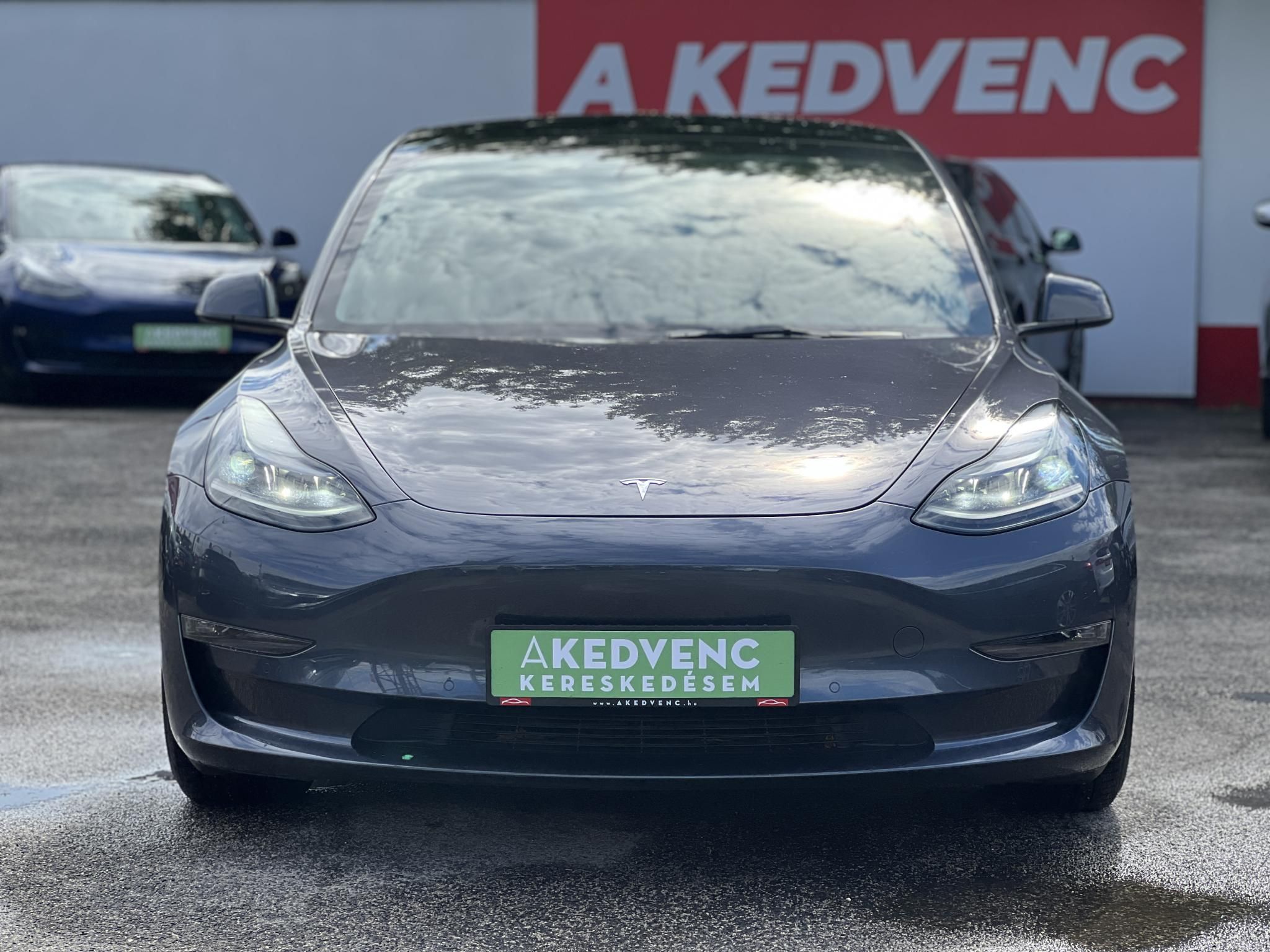 TESLA MODEL 3 Performance AWD (Automata) Mátrix LED. Hőszivattyús. gyári garanciális 2029-ig