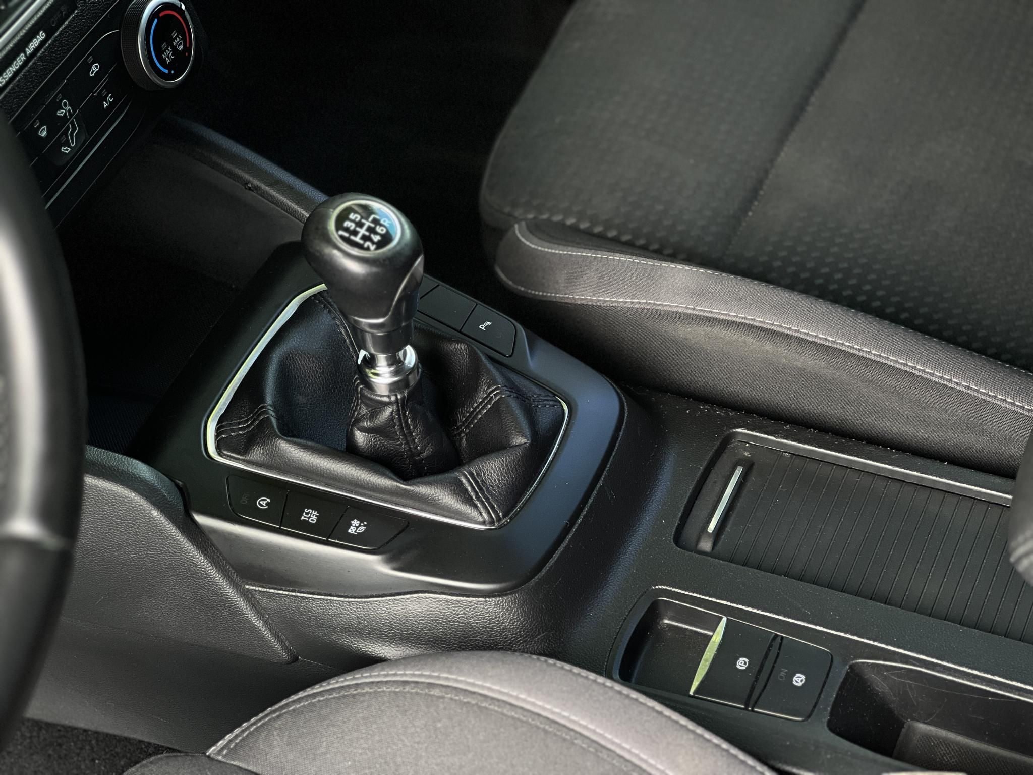 FORD FOCUS 1.0 EcoBoost Trend Magyarországi. Márkaszervizelt. Legjobb áron!